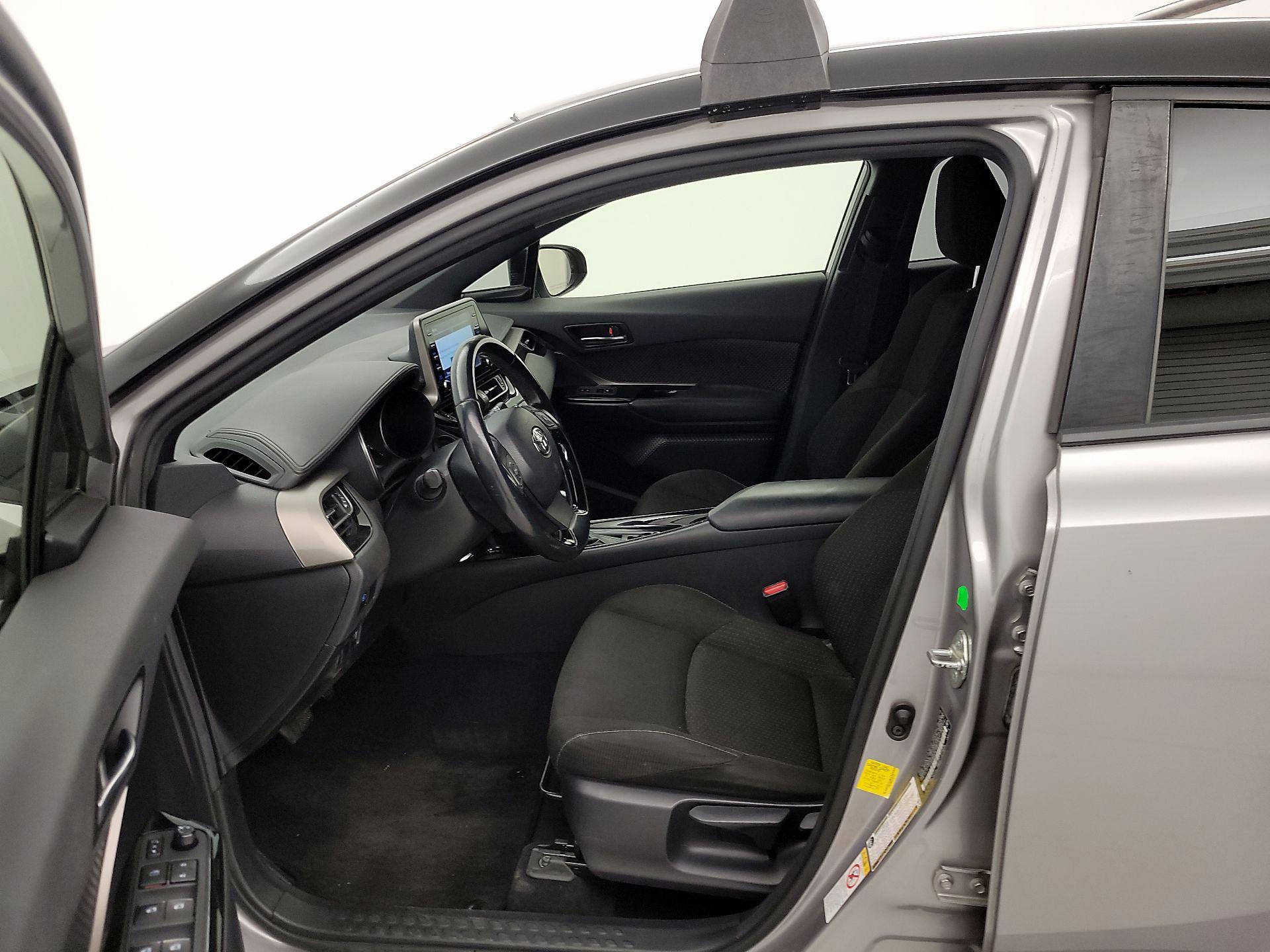 Thumbnail: 2019 Toyota C-HR - 11