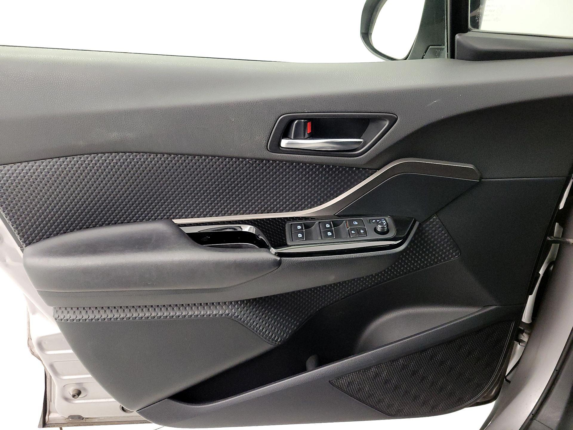 Thumbnail: 2019 Toyota C-HR - 12