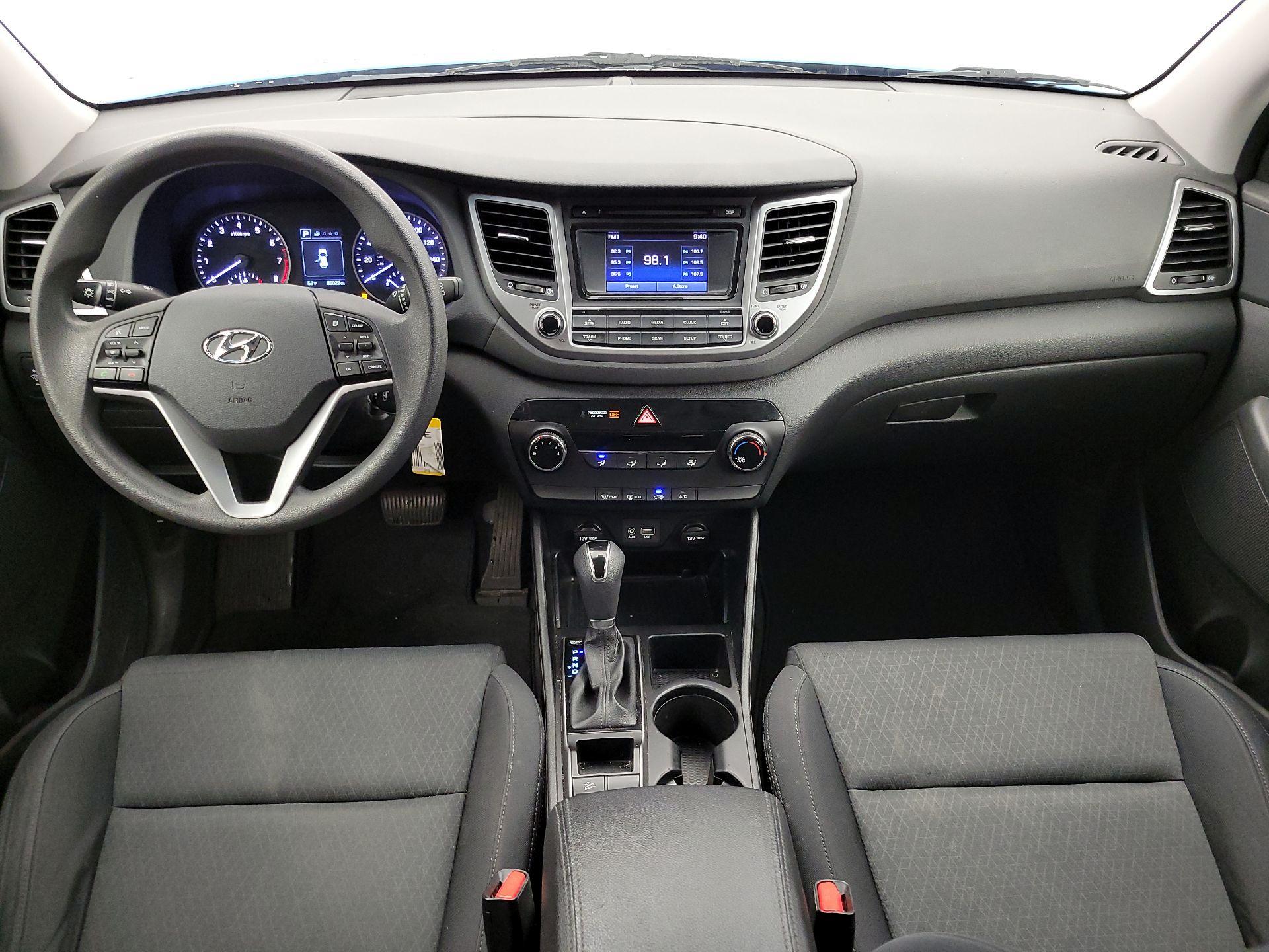 Thumbnail: 2017 Hyundai Tucson - 9