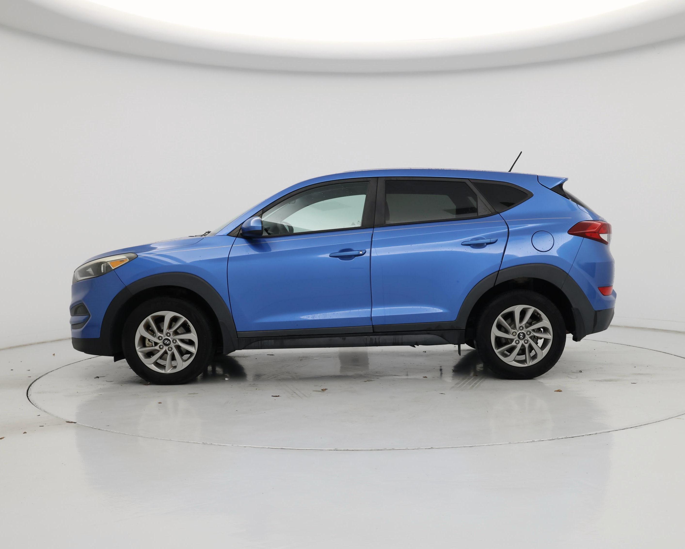 Thumbnail: 2017 Hyundai Tucson - 3