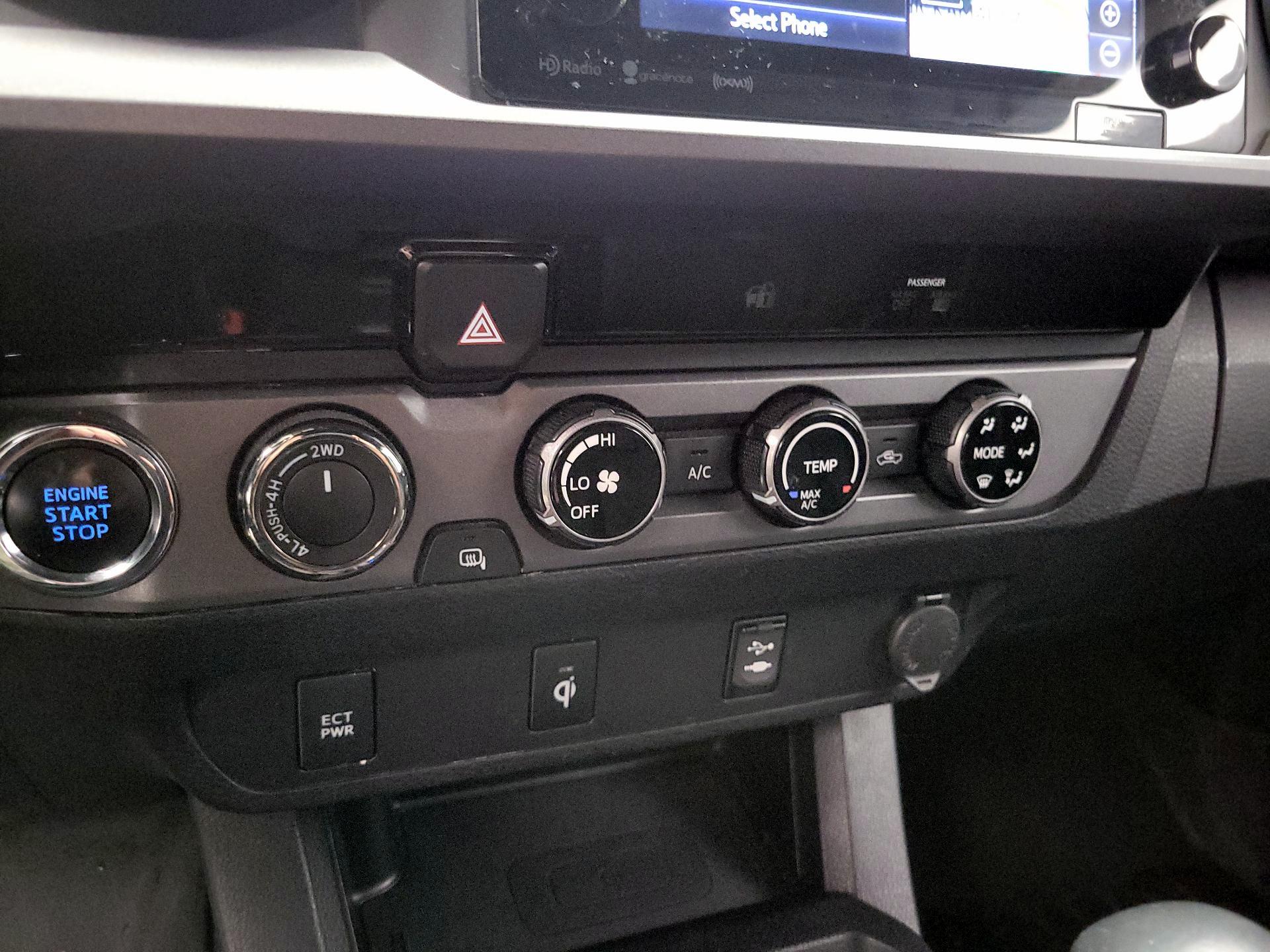 Thumbnail: 2017 Toyota Tacoma - 17