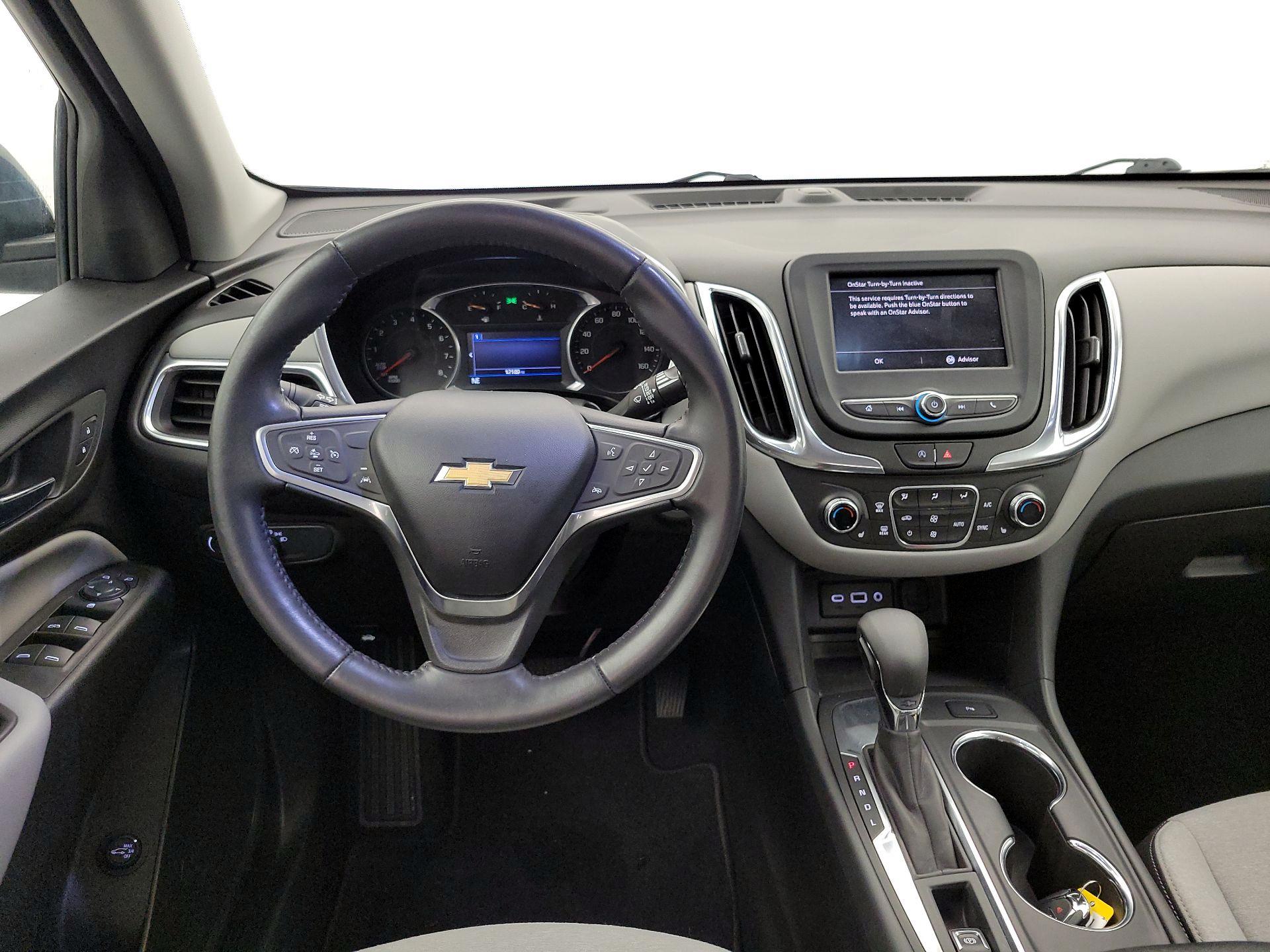 Thumbnail: 2022 Chevrolet Equinox - 10