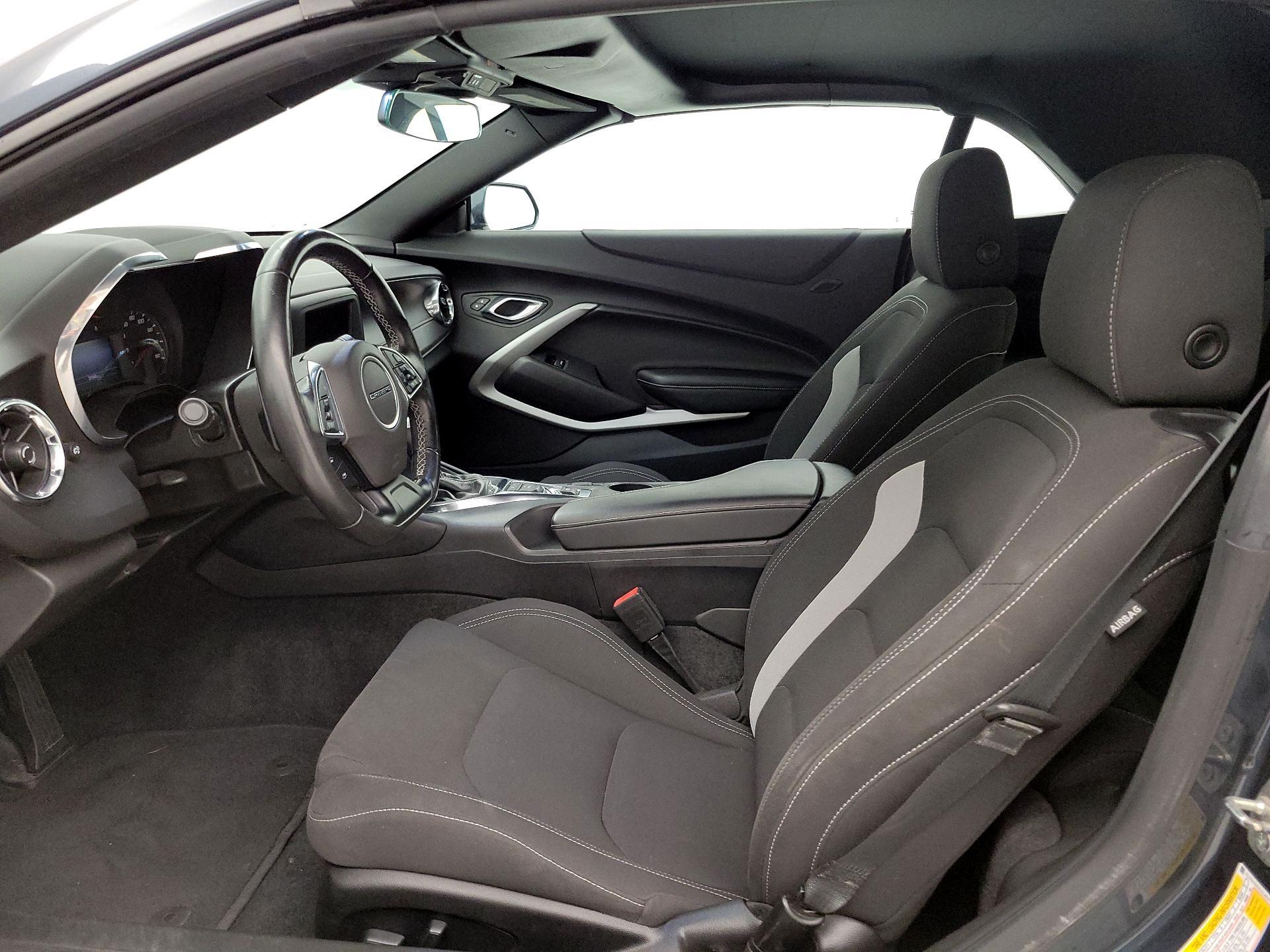 Thumbnail: 2020 Chevrolet Camaro - 11