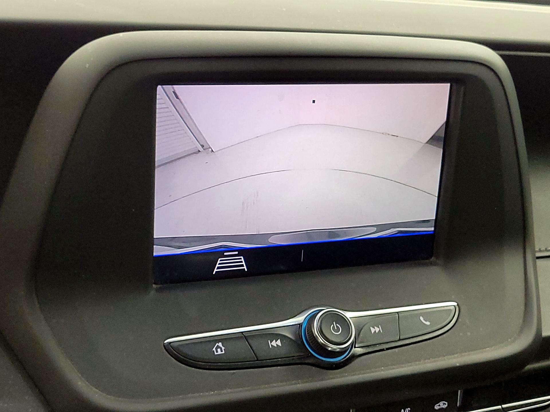 Thumbnail: 2020 Chevrolet Camaro - 15