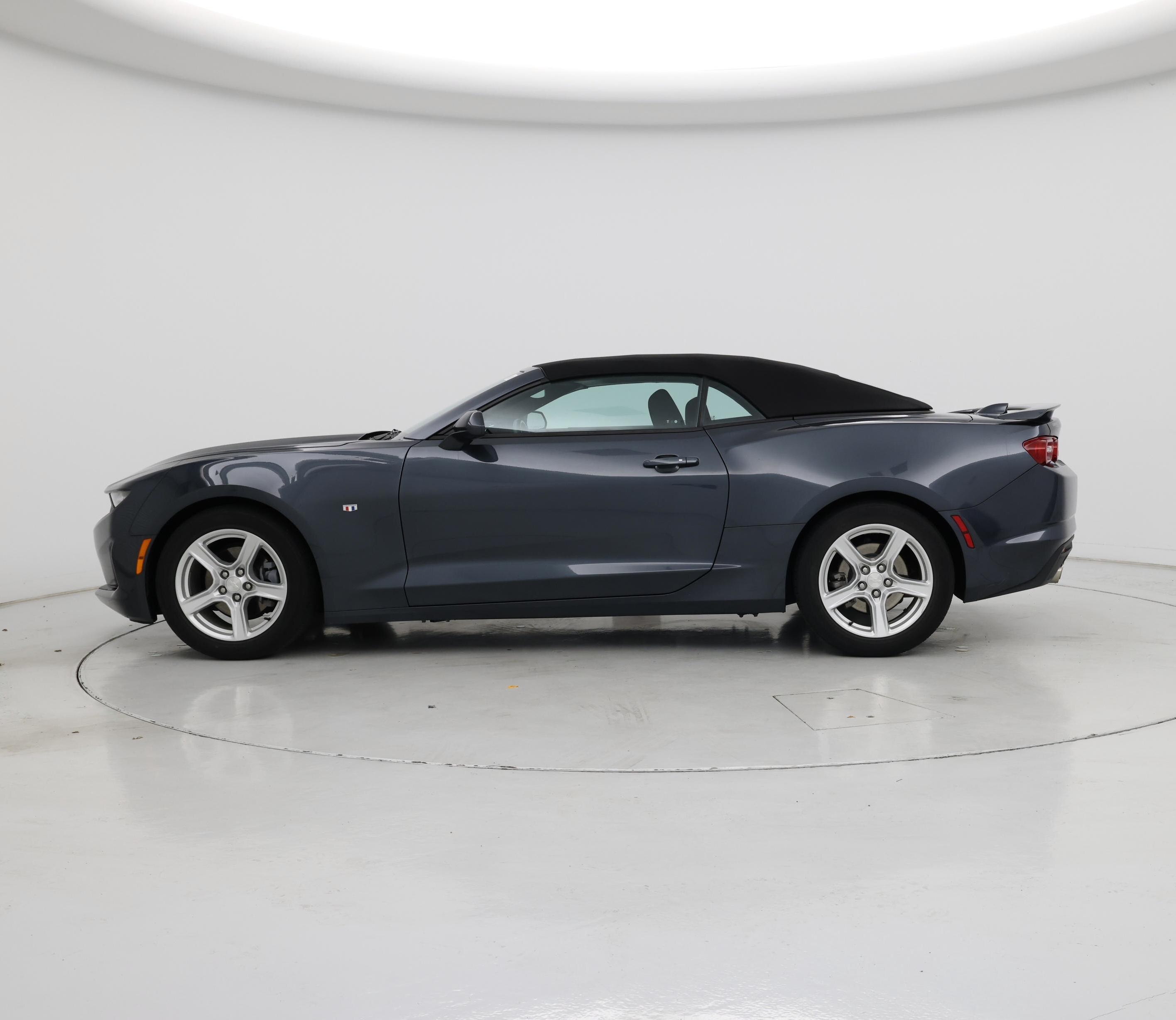 Thumbnail: 2020 Chevrolet Camaro - 3