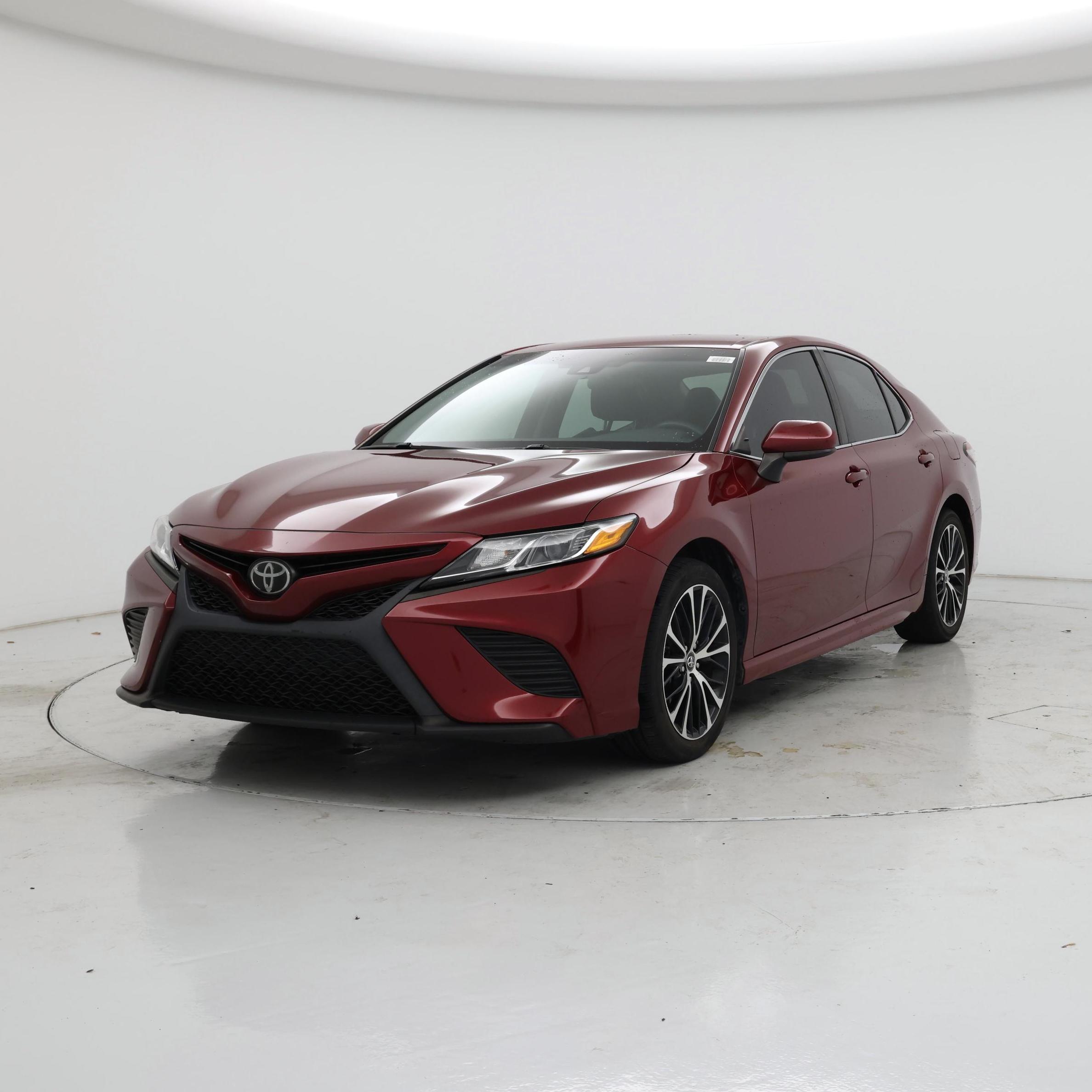 Thumbnail: 2018 Toyota Camry - 4