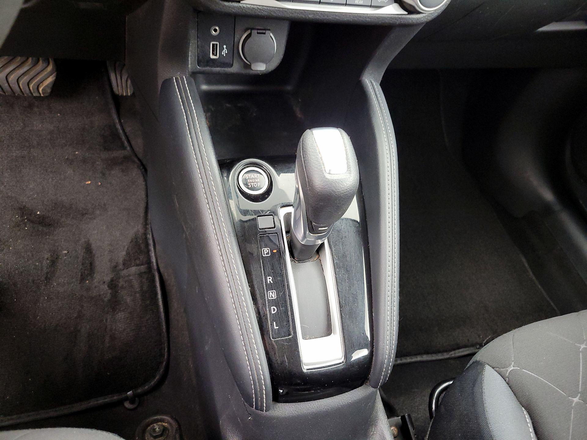 Thumbnail: 2019 Nissan Kicks - 17