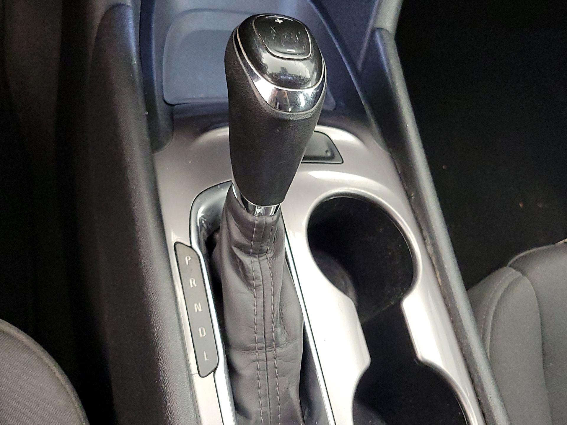 Thumbnail: 2019 Chevrolet Malibu - 17