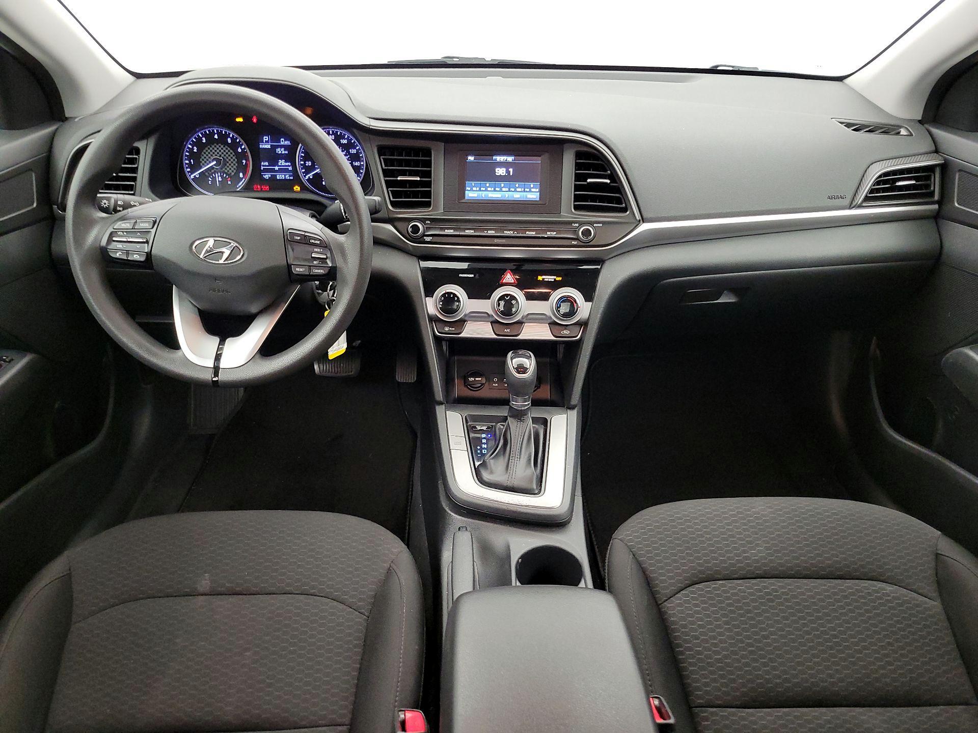 Thumbnail: 2019 Hyundai Elantra - 9