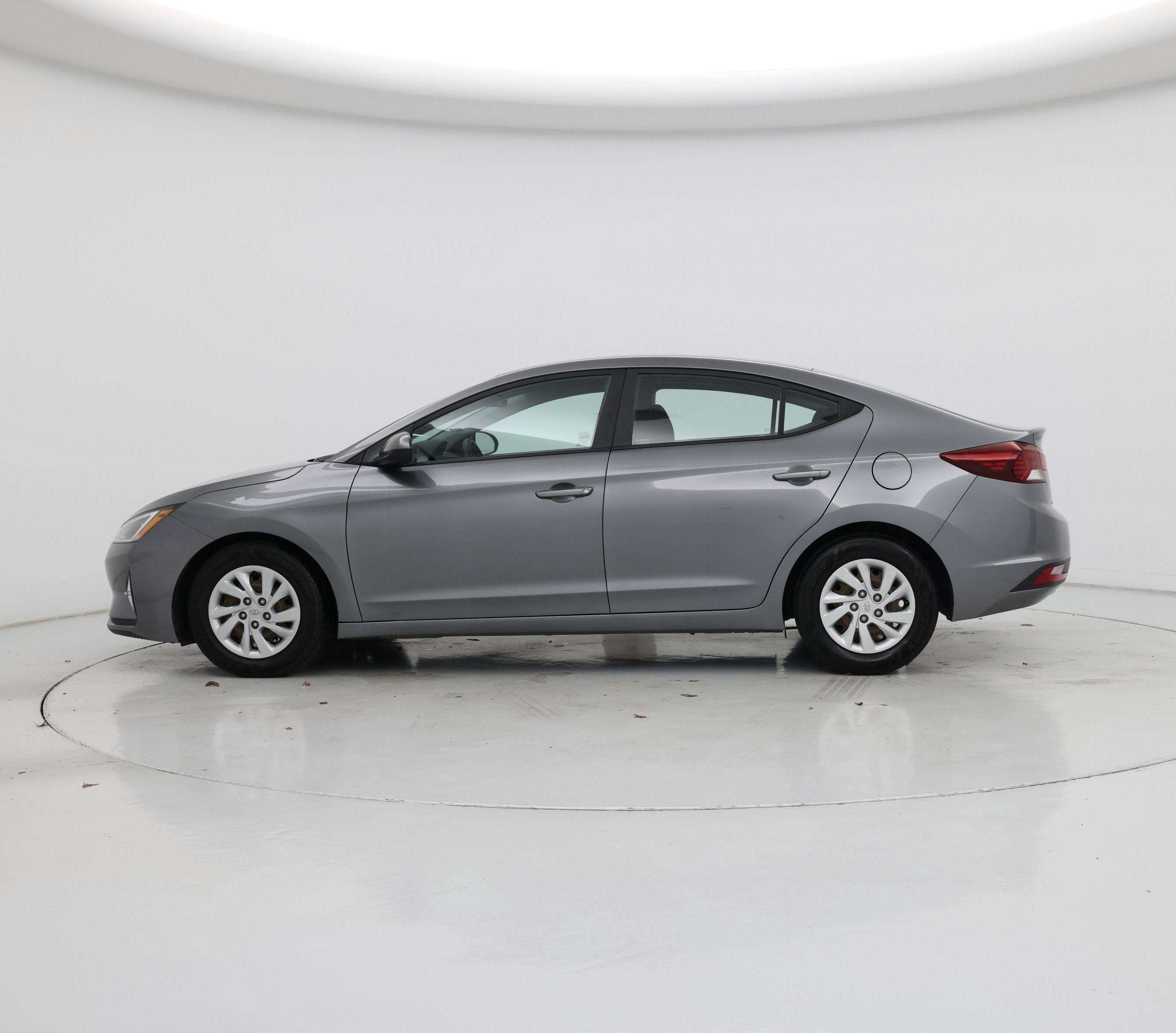 Thumbnail: 2019 Hyundai Elantra - 3