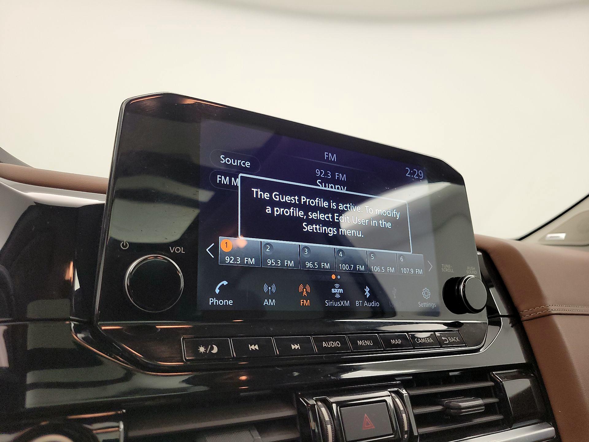 Thumbnail: 2023 Nissan Pathfinder - 16