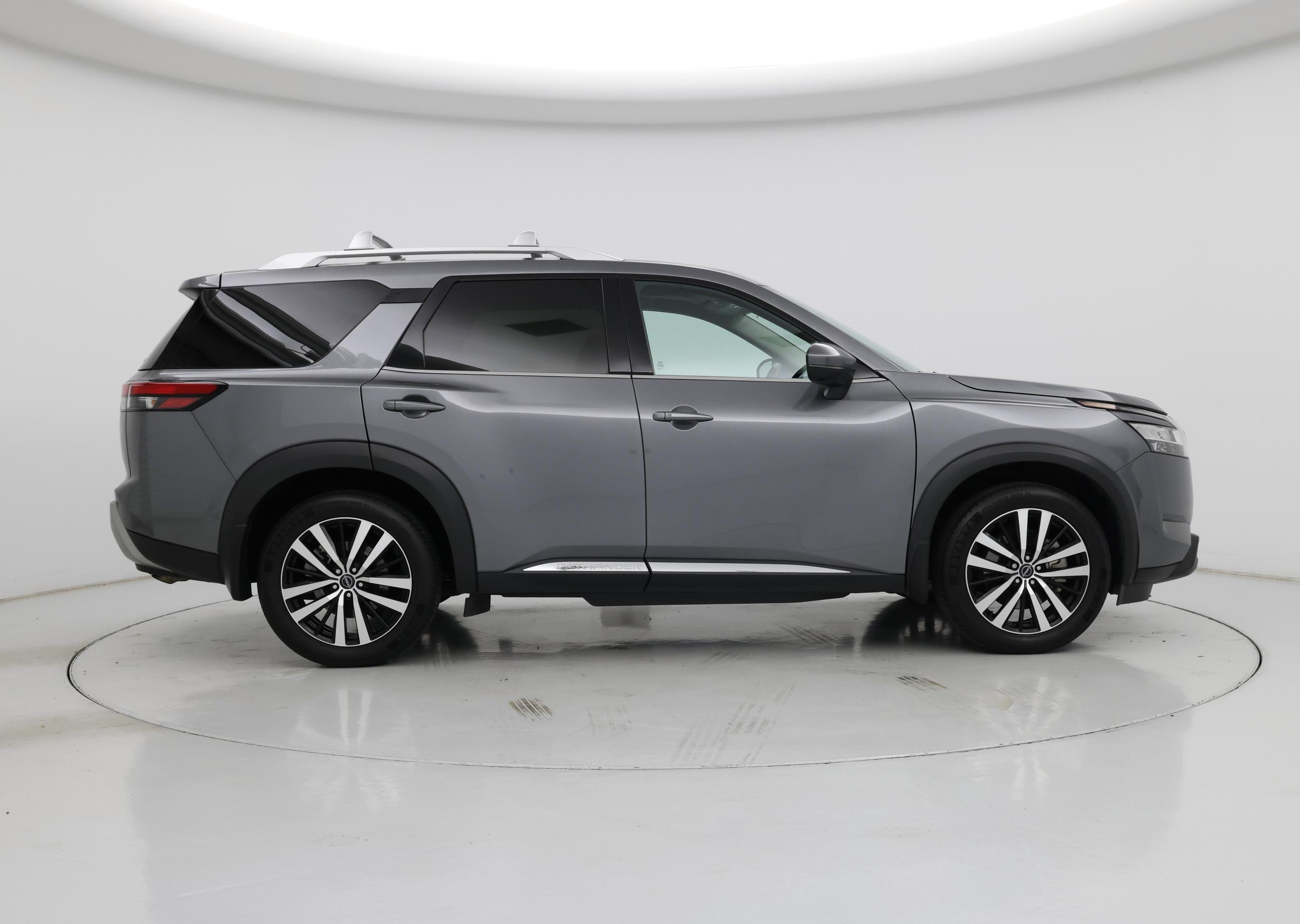 Thumbnail: 2023 Nissan Pathfinder - 7