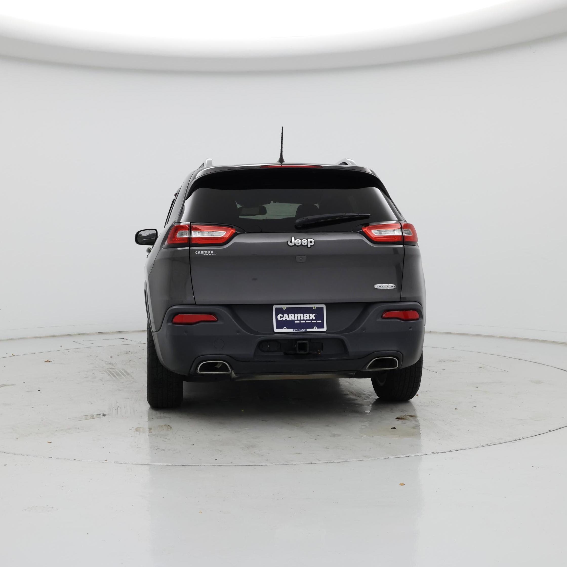 Thumbnail: 2017 Jeep Cherokee - 6