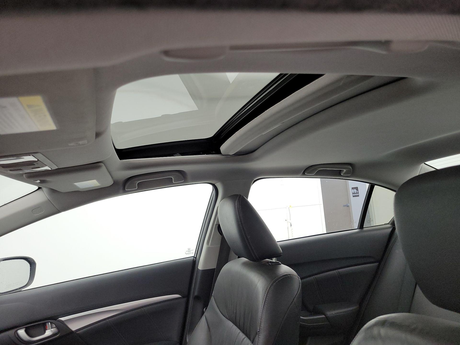 Thumbnail: 2015 Honda Civic - 19