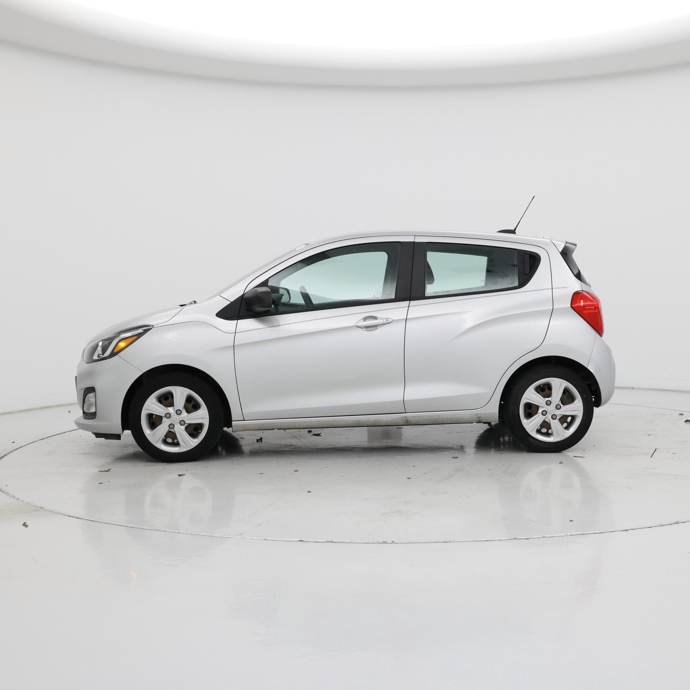 Thumbnail: 2020 Chevrolet Spark - 3