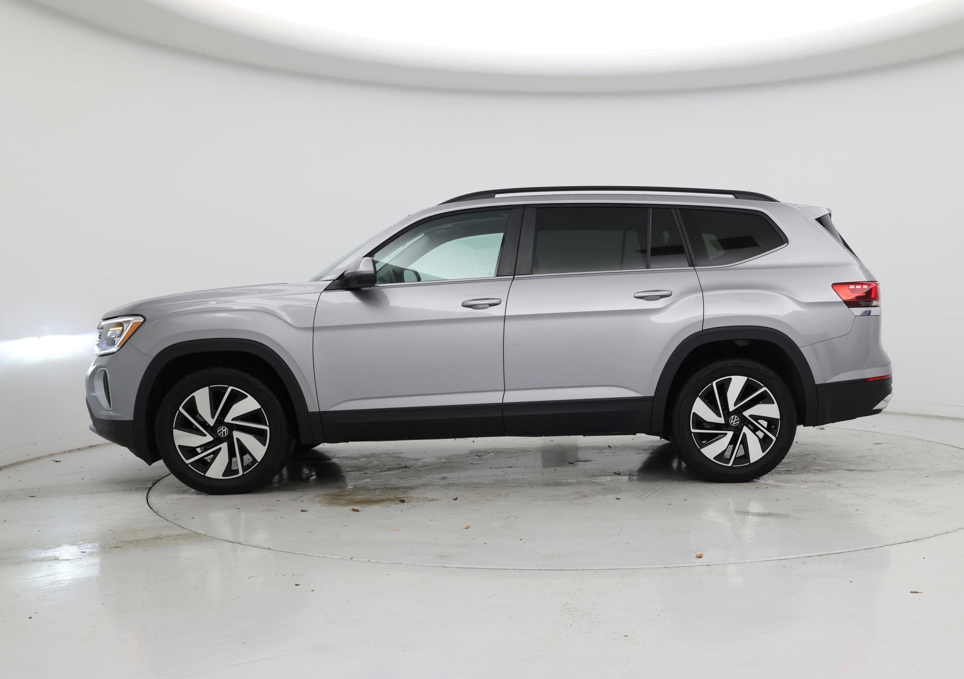 Thumbnail: 2024 Volkswagen Atlas - 3