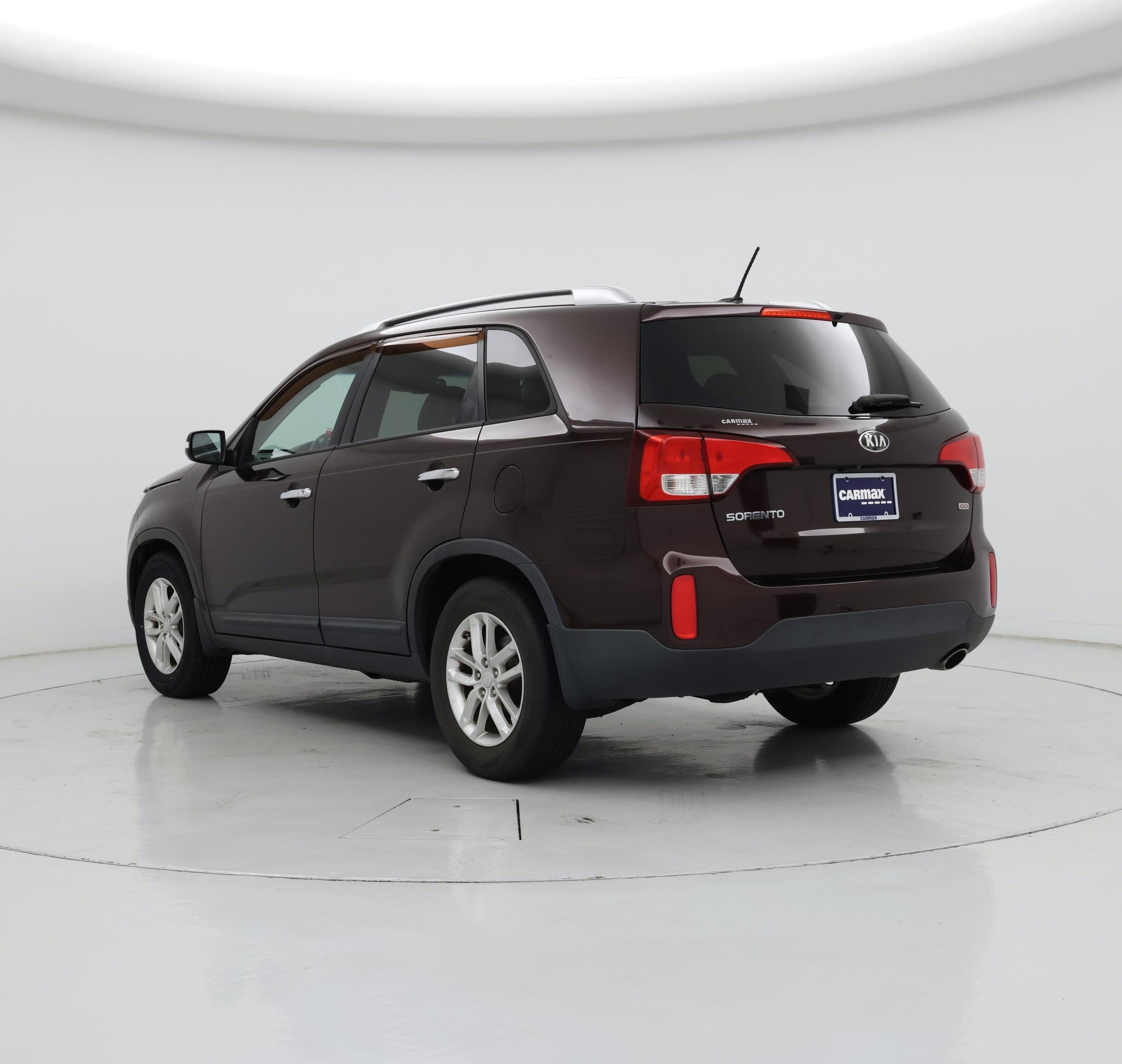 Thumbnail: 2015 Kia Sorento - 2