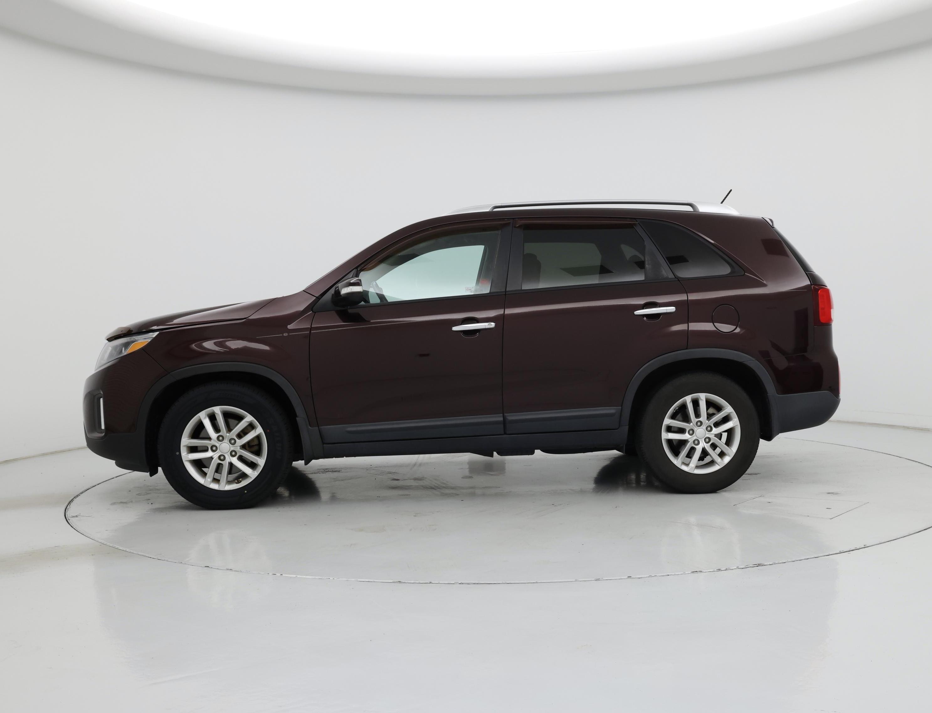 Thumbnail: 2015 Kia Sorento - 3