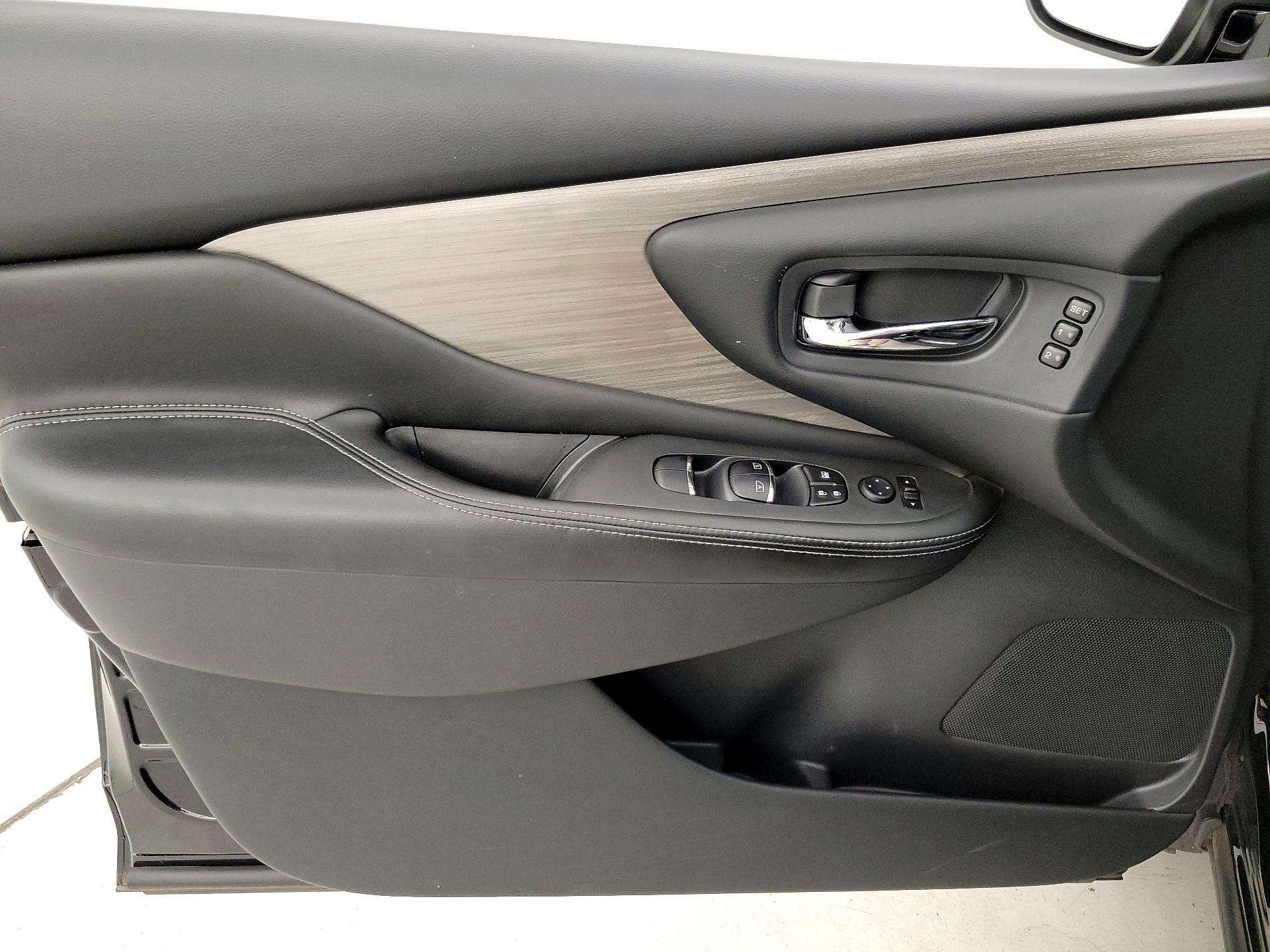 Thumbnail: 2018 Nissan Murano - 12
