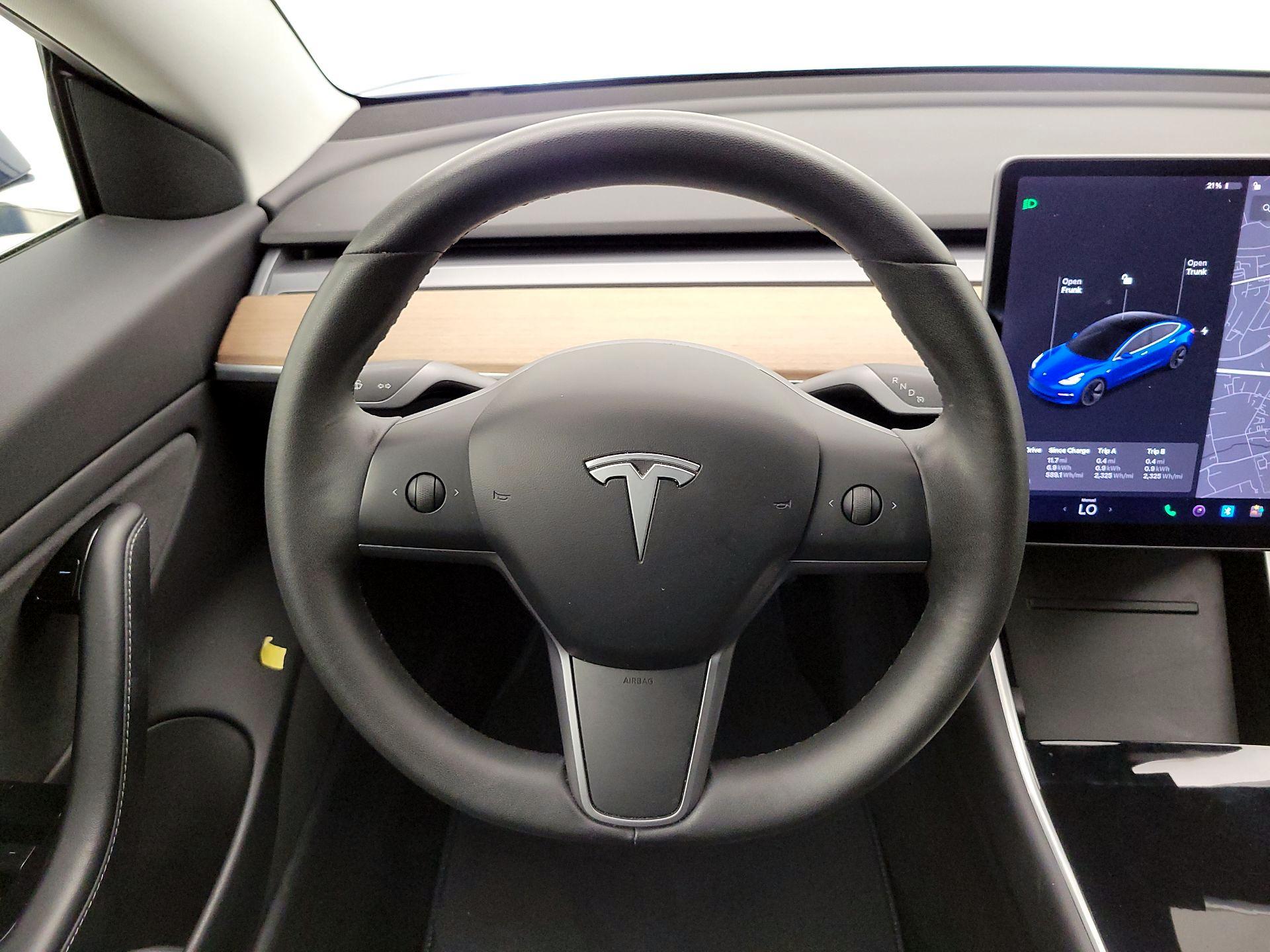 Thumbnail: 2020 Tesla Model 3 - 10