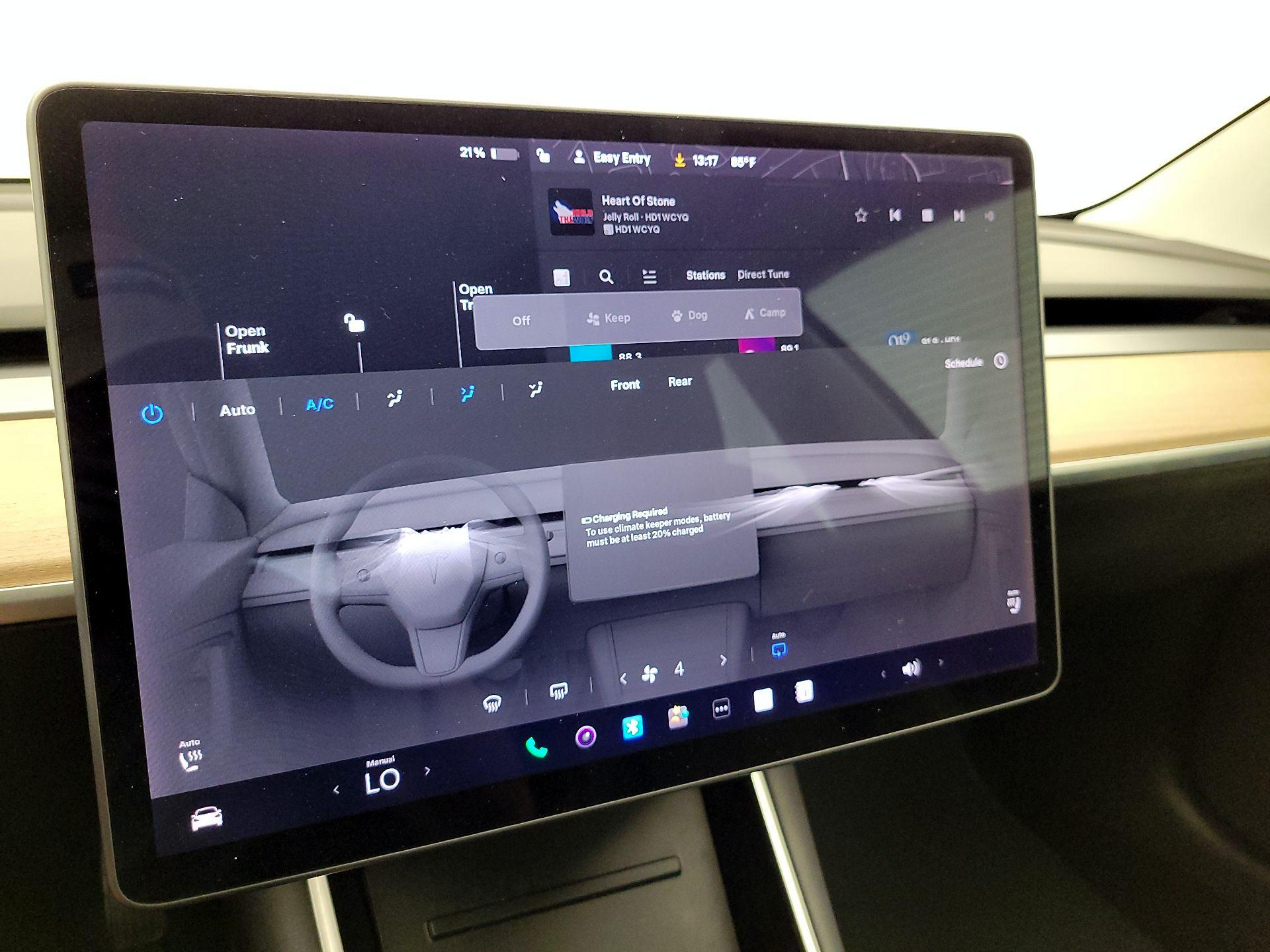 Thumbnail: 2020 Tesla Model 3 - 16
