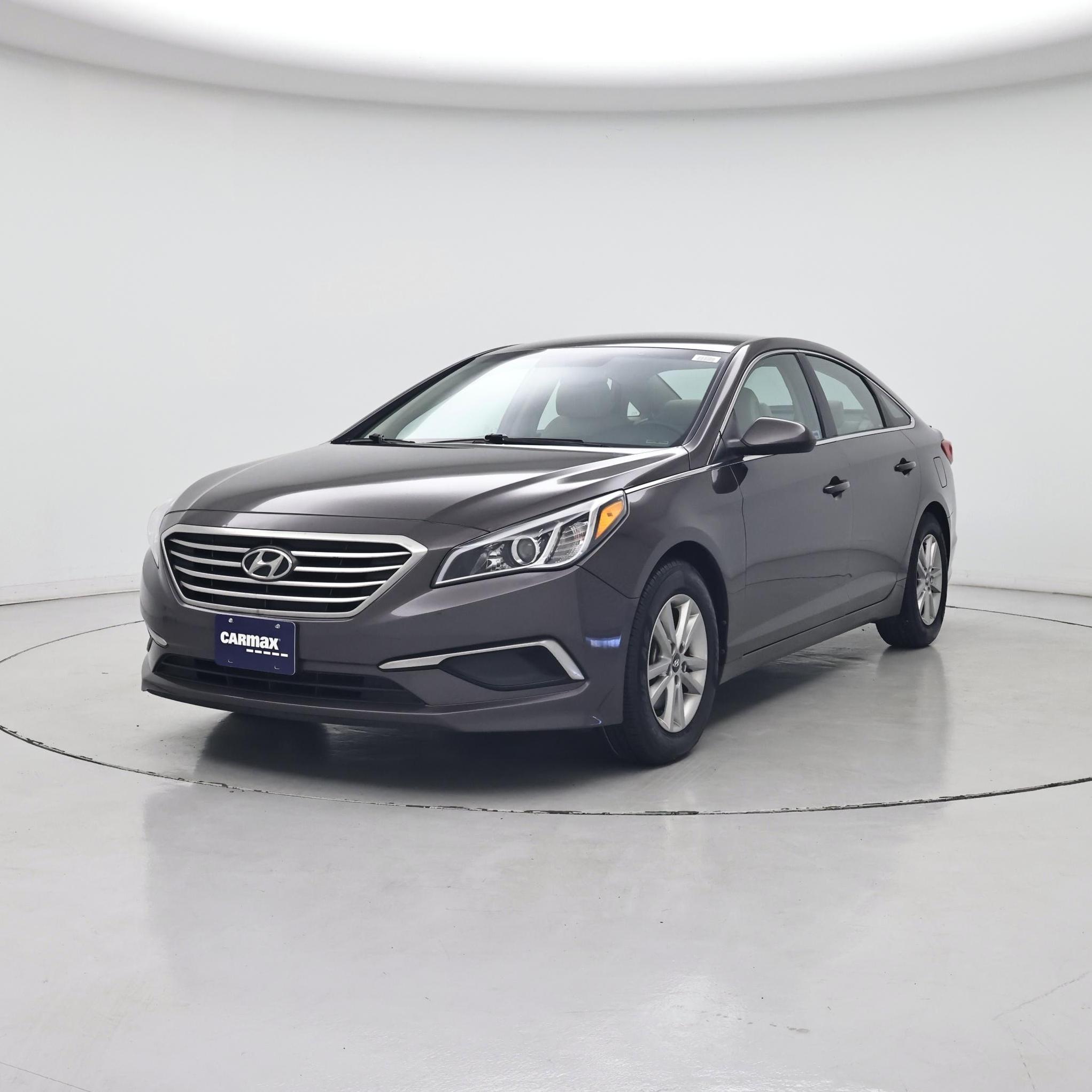 Thumbnail: 2017 Hyundai Sonata - 4