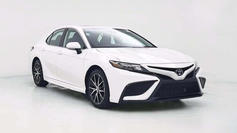 2023 Toyota Camry SE Hero Image