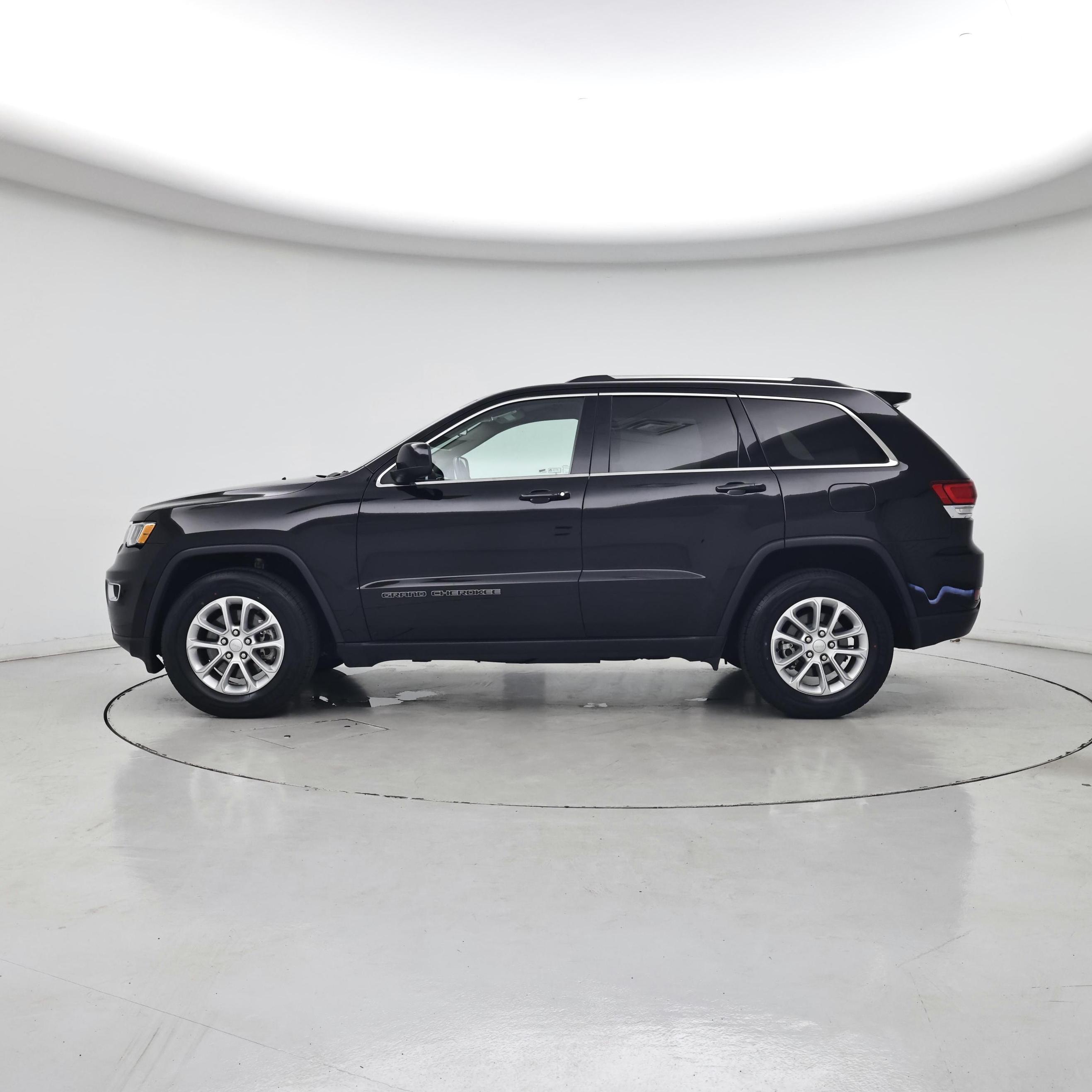 Thumbnail: 2021 Jeep Grand Cherokee - 3