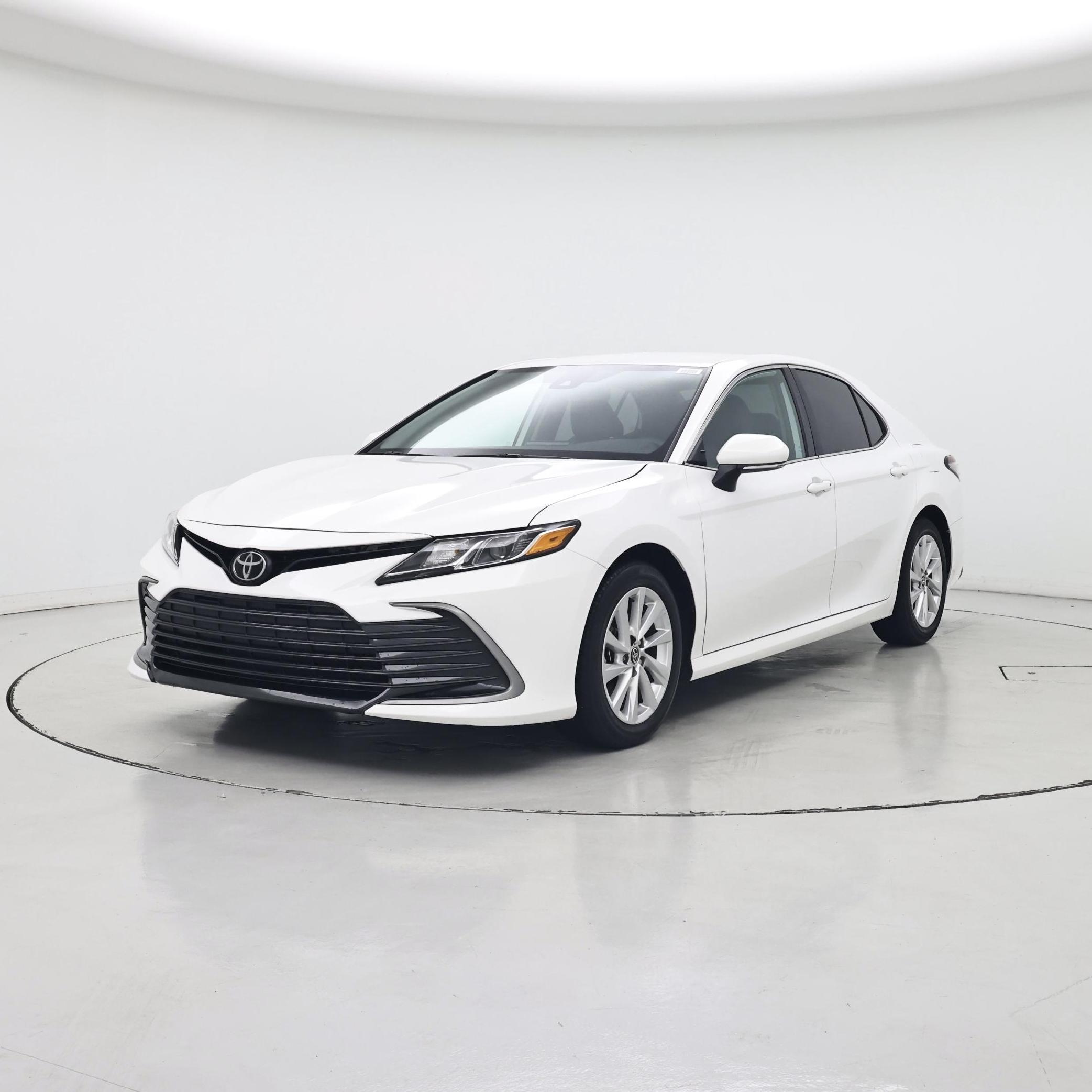 Thumbnail: 2023 Toyota Camry - 4