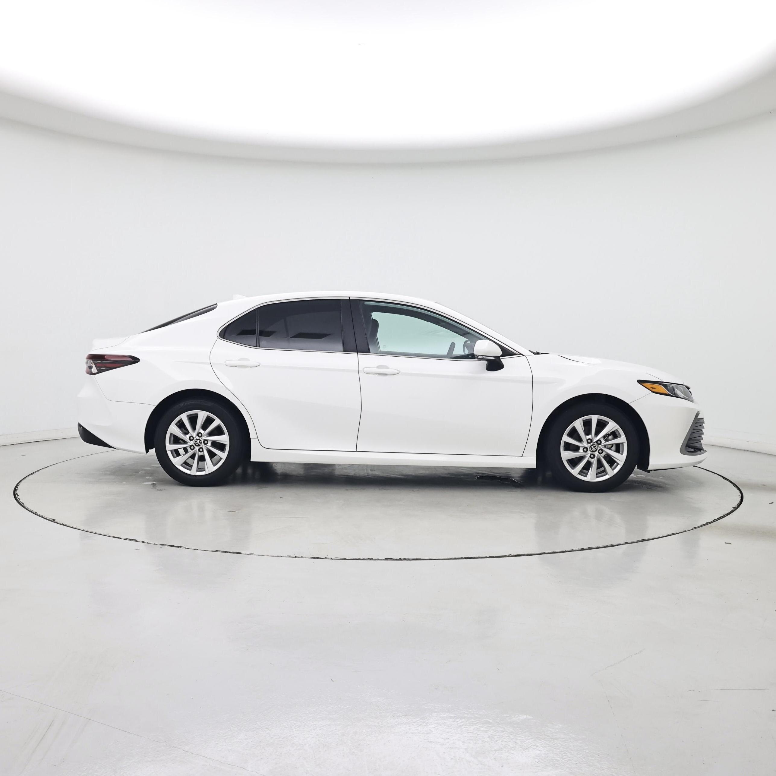 Thumbnail: 2023 Toyota Camry - 7