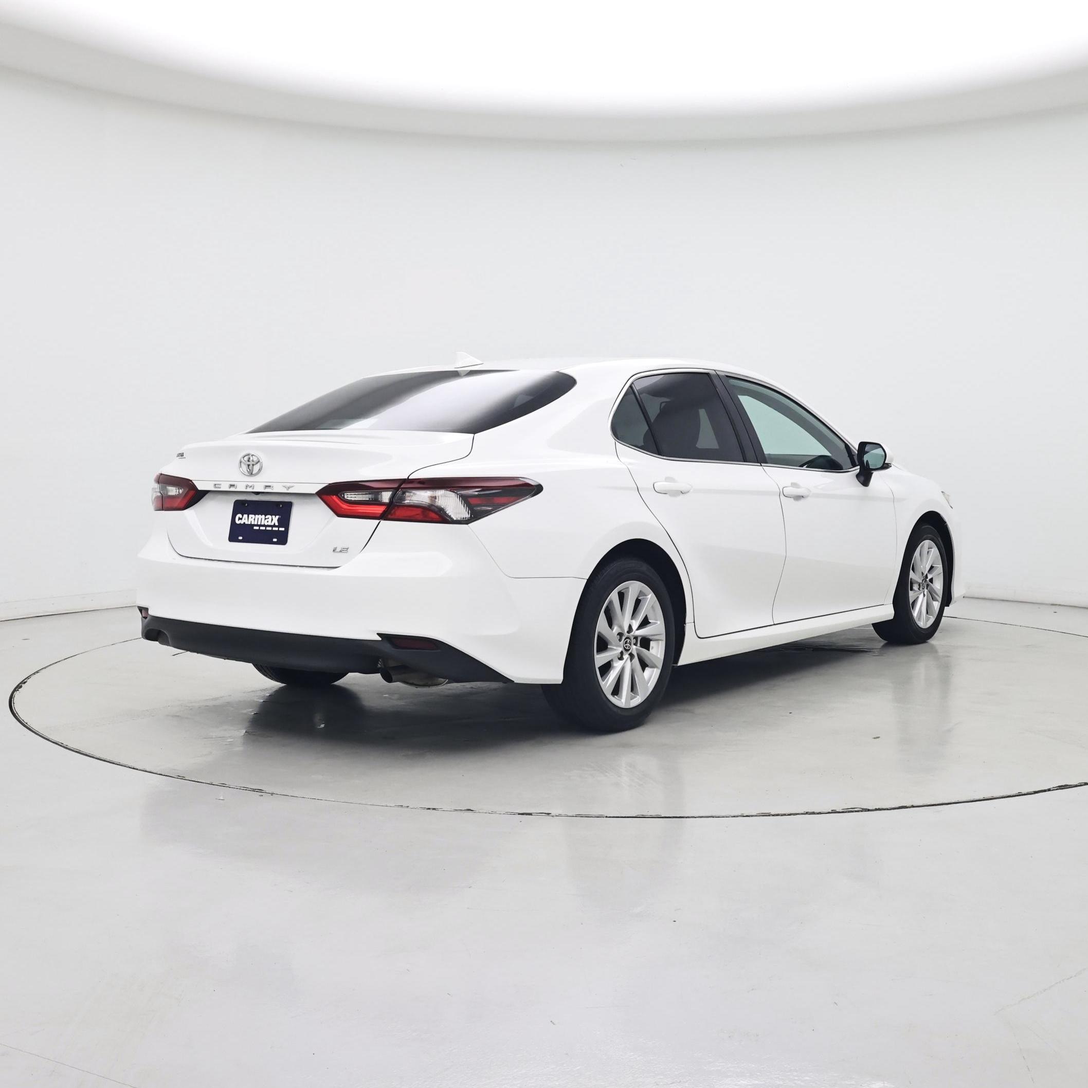Thumbnail: 2023 Toyota Camry - 8