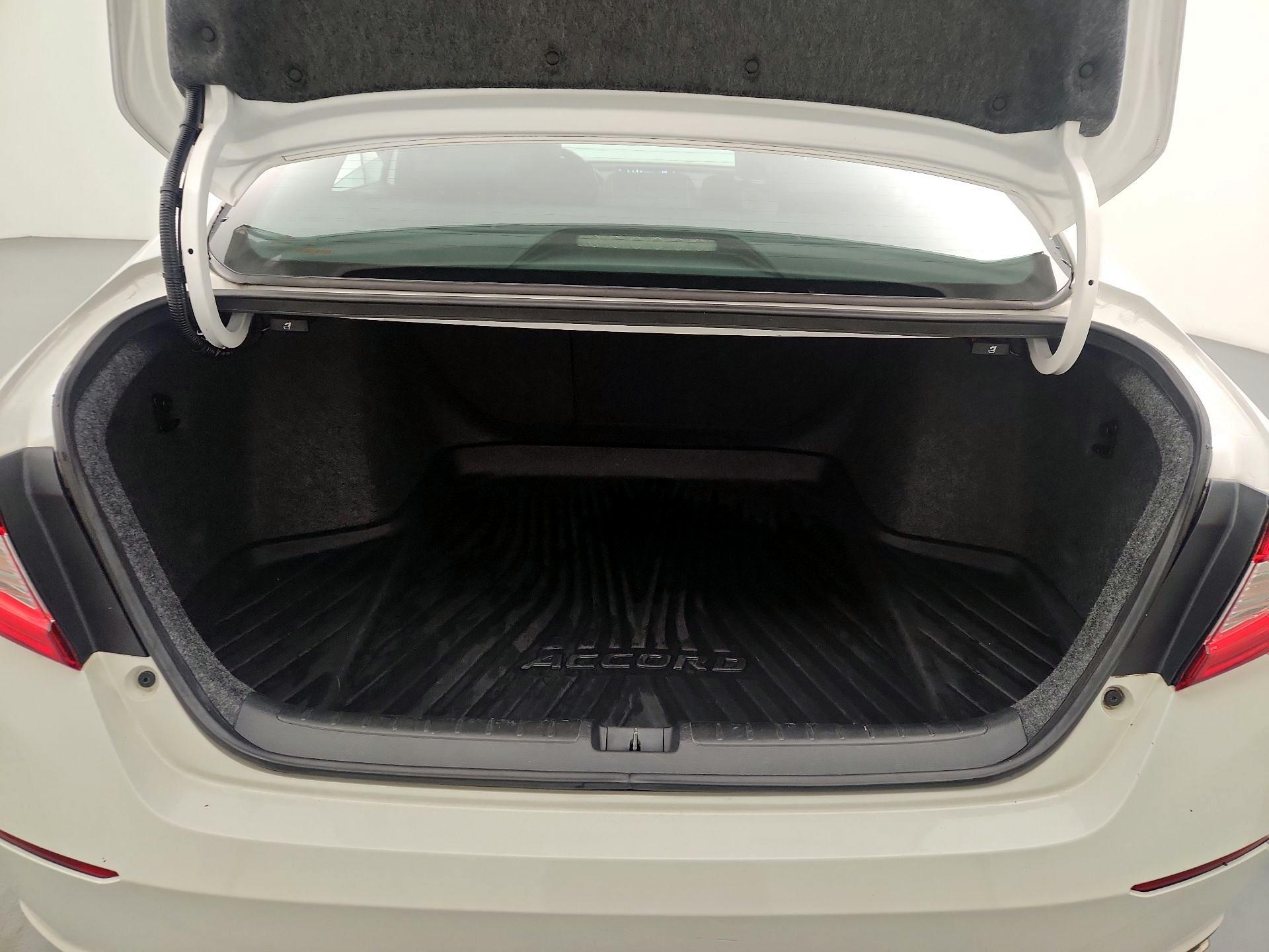 Thumbnail: 2019 Honda Accord - 20