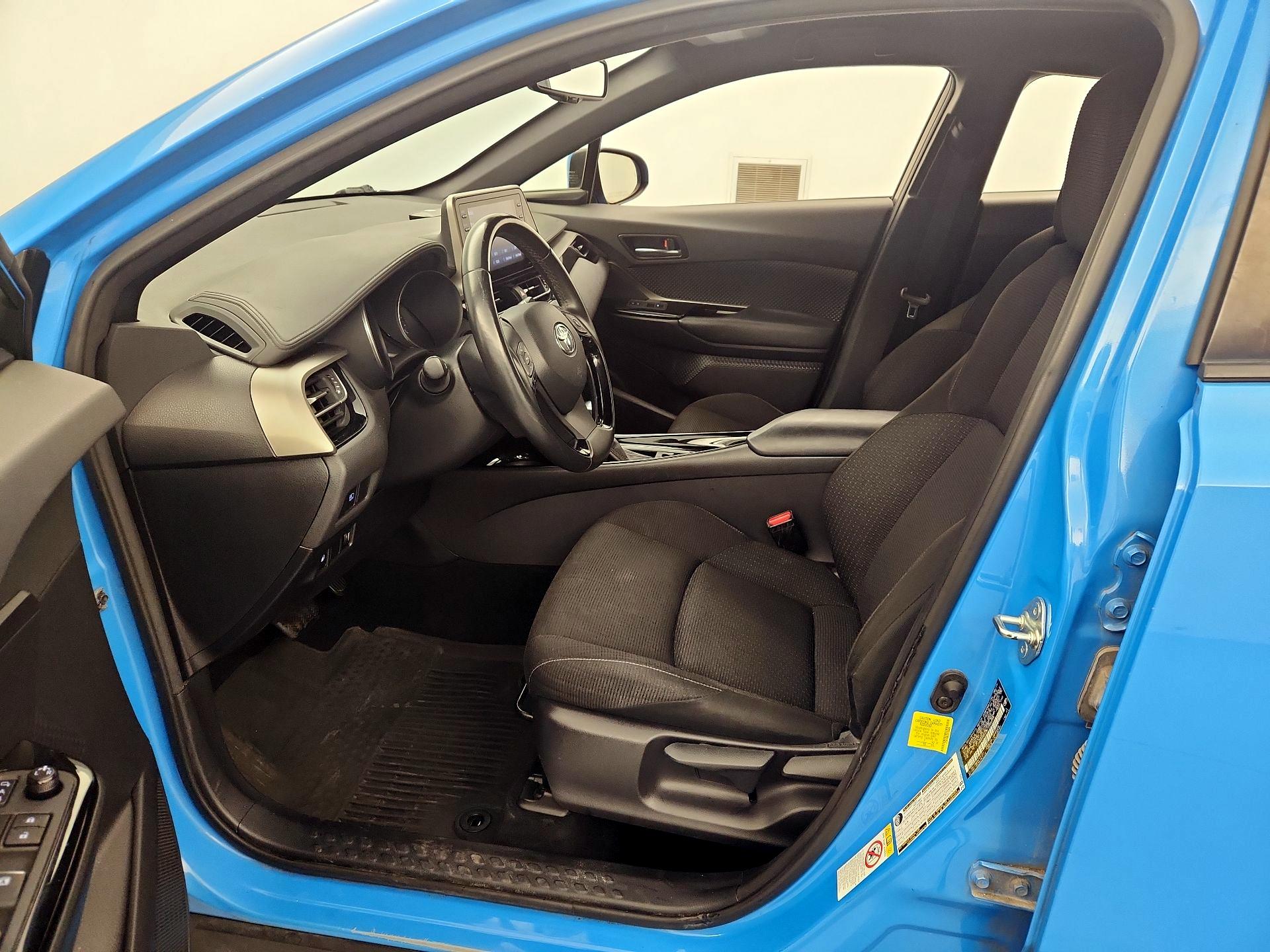 Thumbnail: 2019 Toyota C-HR - 11