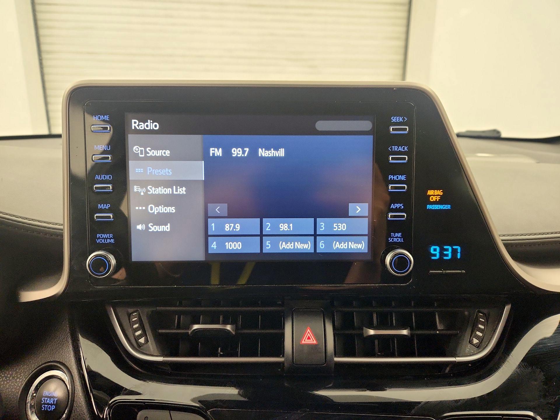 Thumbnail: 2019 Toyota C-HR - 15