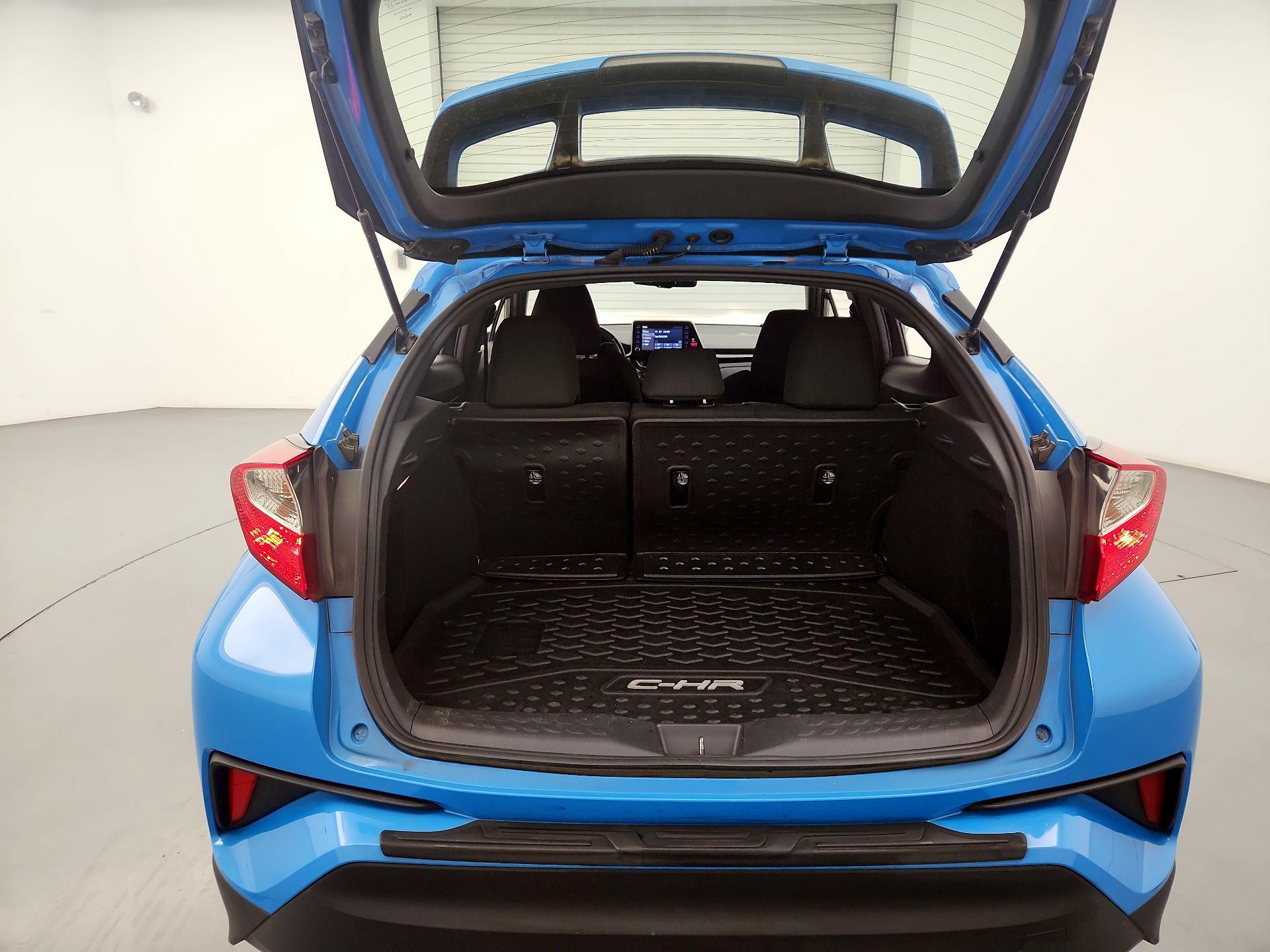 Thumbnail: 2019 Toyota C-HR - 20