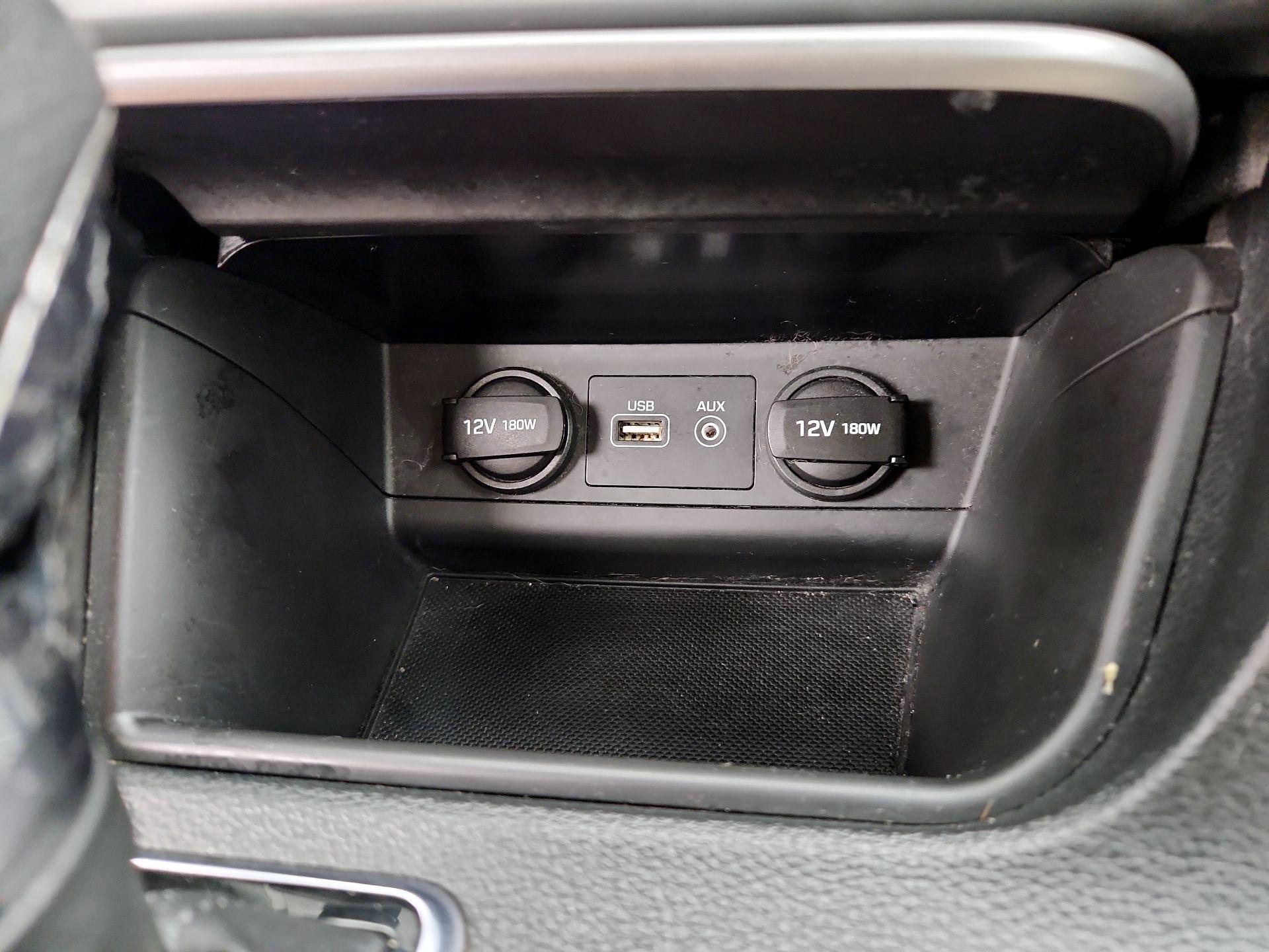 Thumbnail: 2016 Hyundai Sonata - 18
