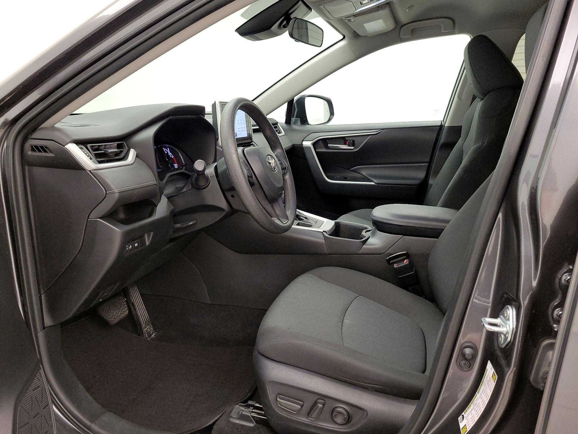 Thumbnail: 2023 Toyota RAV4 - 11