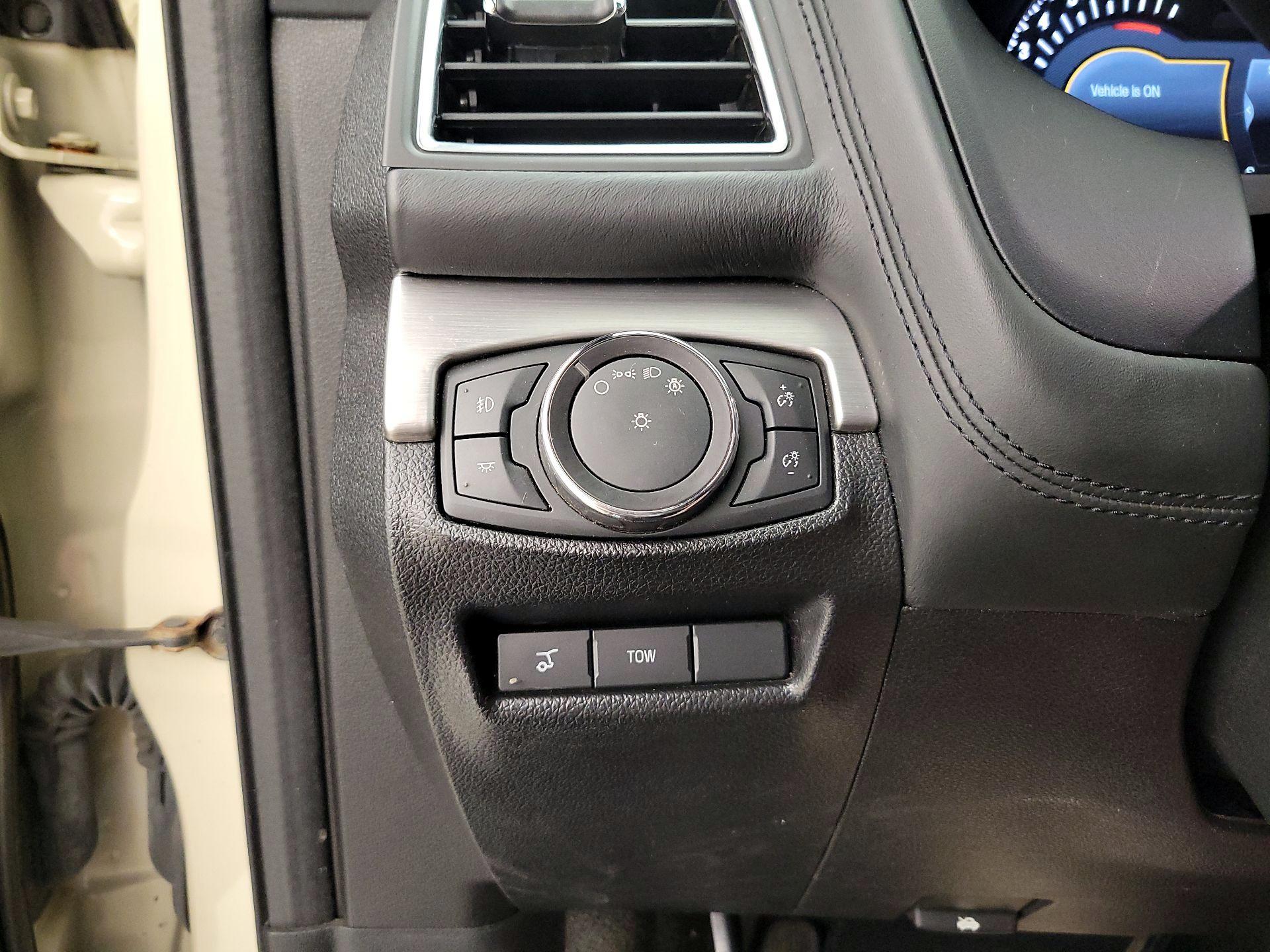 Thumbnail: 2018 Ford Explorer - 13