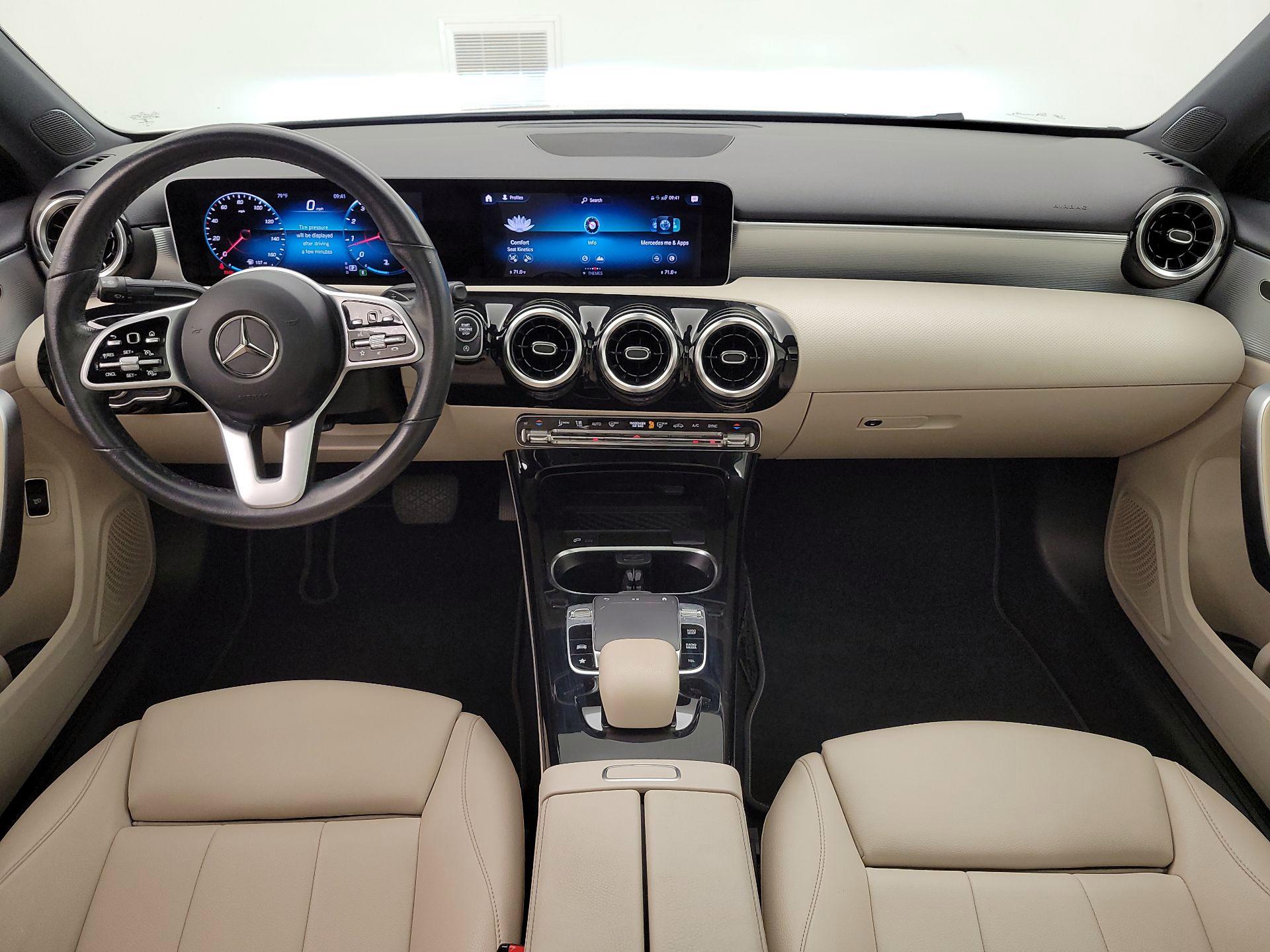 Thumbnail: 2019 Mercedes-Benz A-Class - 9