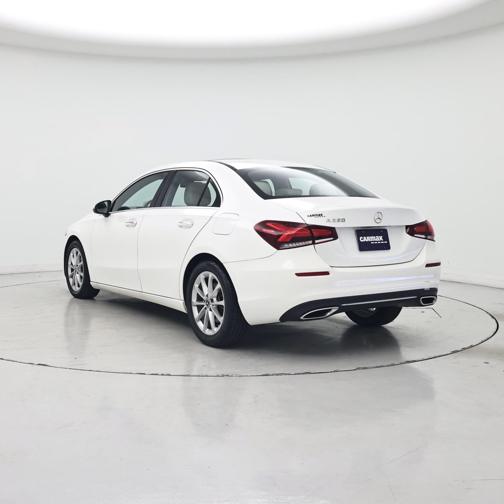 Thumbnail: 2019 Mercedes-Benz A-Class - 2
