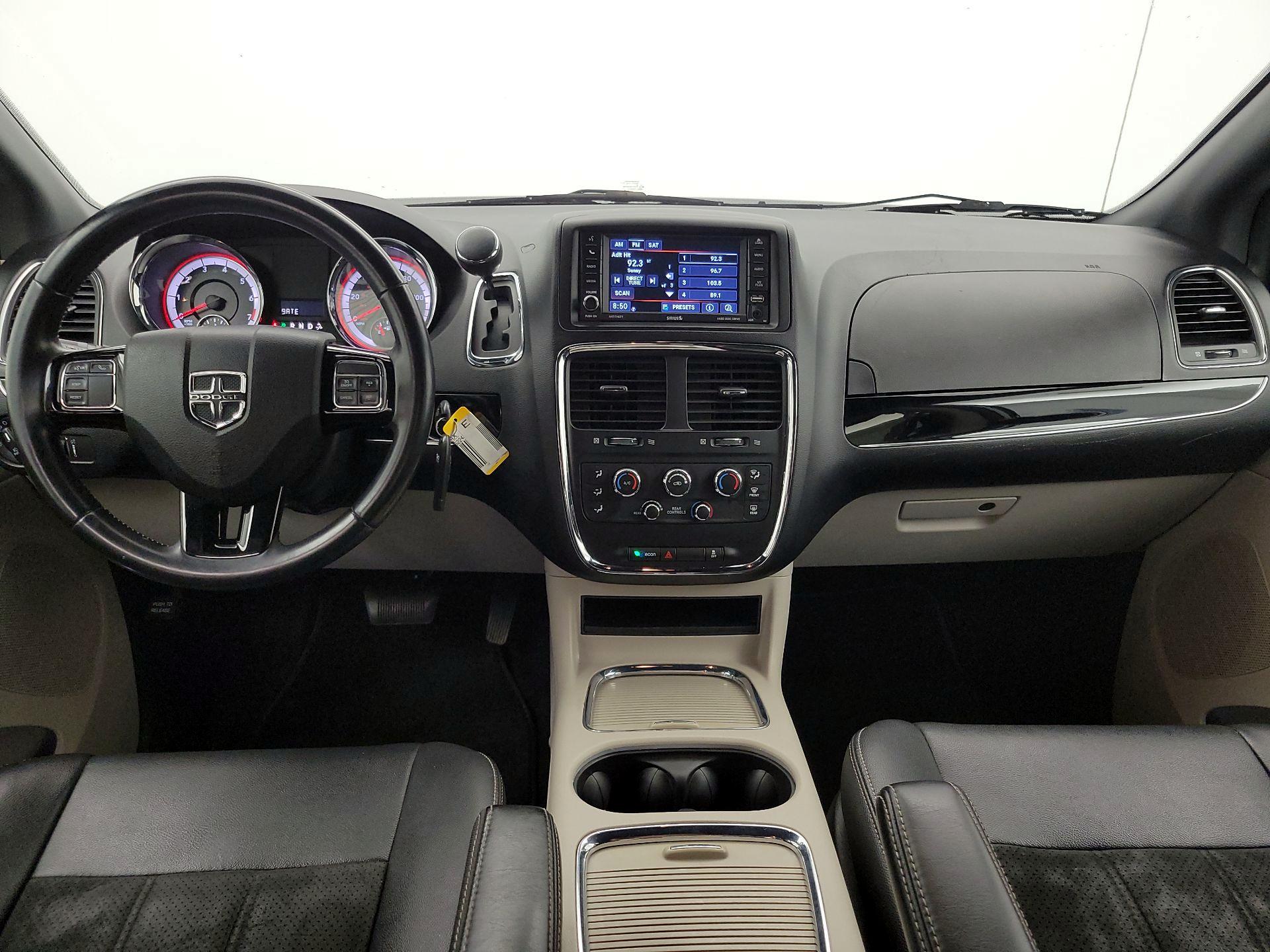 Thumbnail: 2019 Dodge Grand Caravan - 9