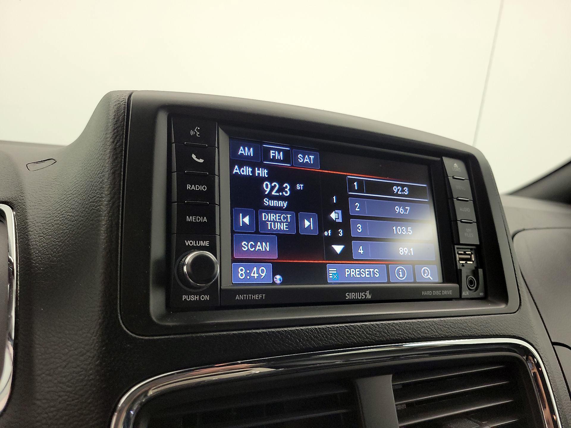 Thumbnail: 2019 Dodge Grand Caravan - 15