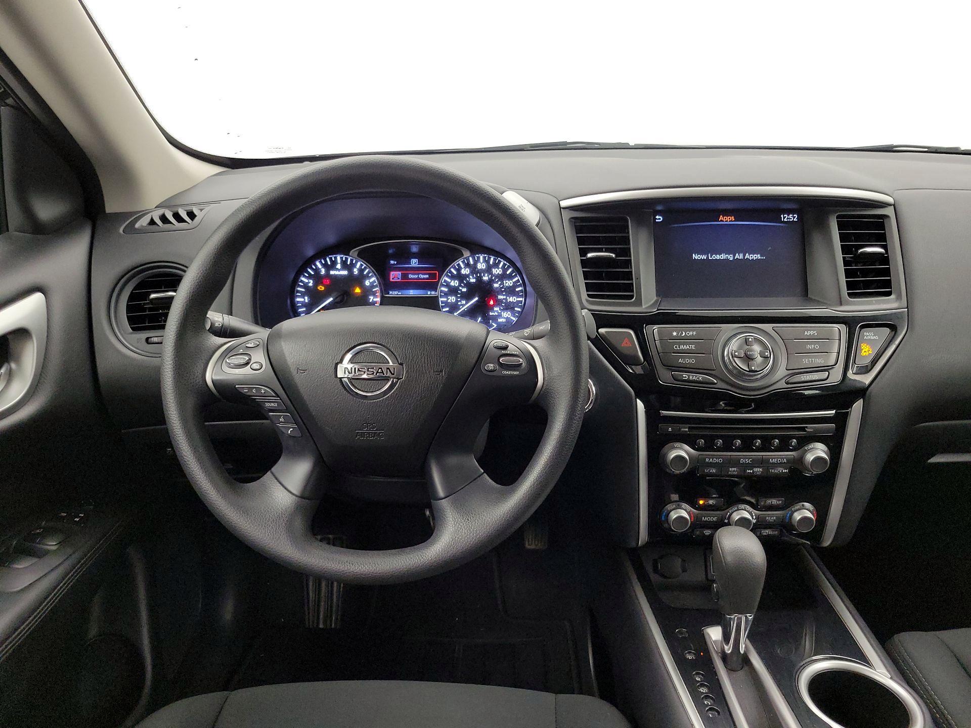 Thumbnail: 2020 Nissan Pathfinder - 10