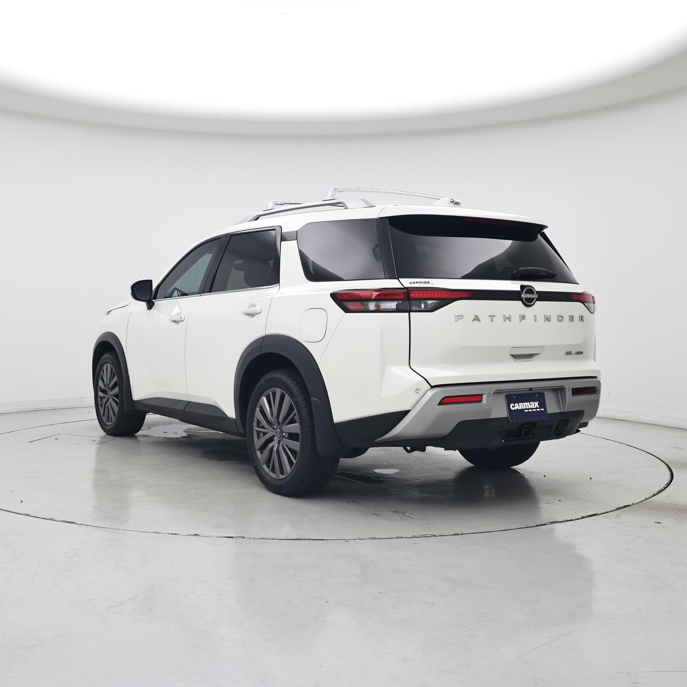 Thumbnail: 2023 Nissan Pathfinder - 2