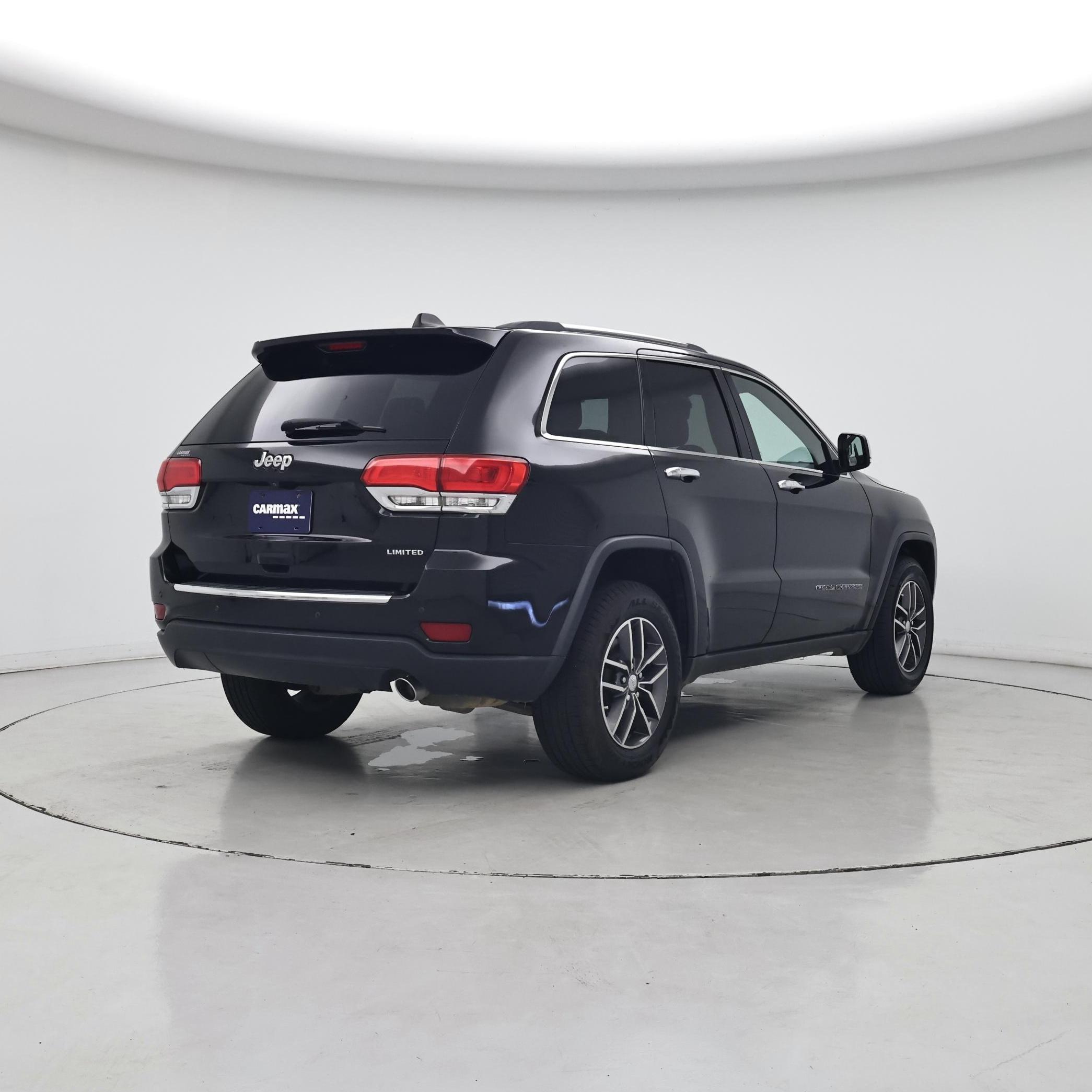Thumbnail: 2018 Jeep Grand Cherokee - 8