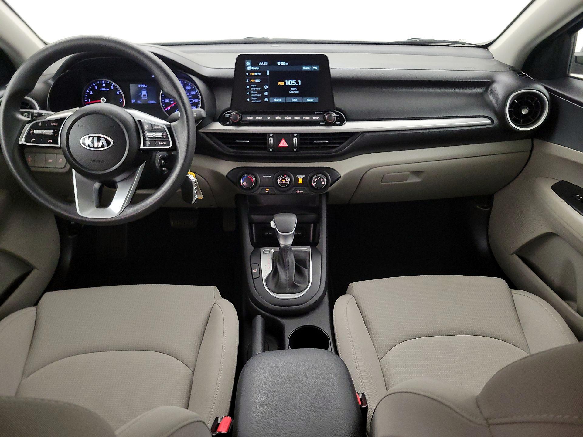 Thumbnail: 2021 Kia Forte - 9