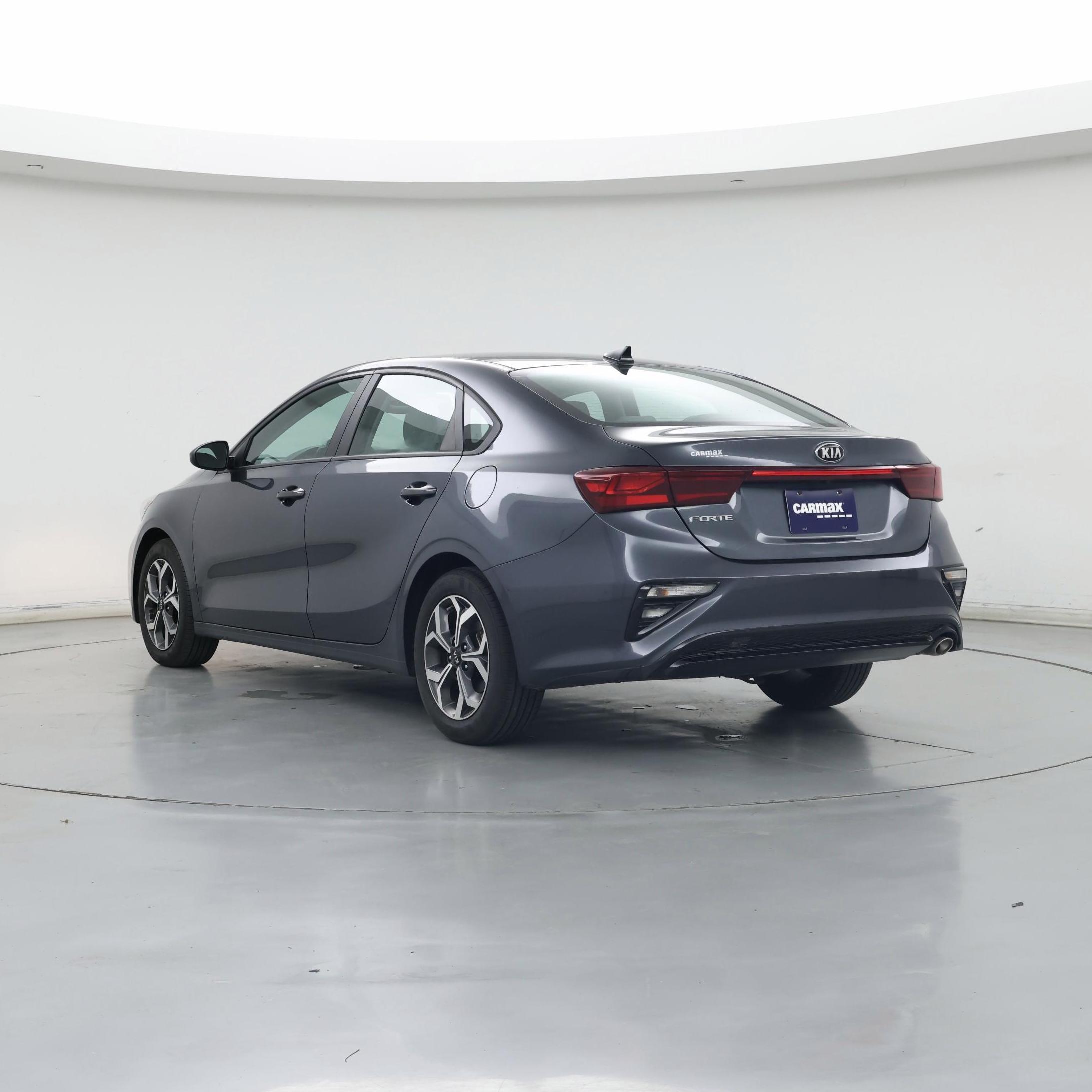 Thumbnail: 2021 Kia Forte - 2