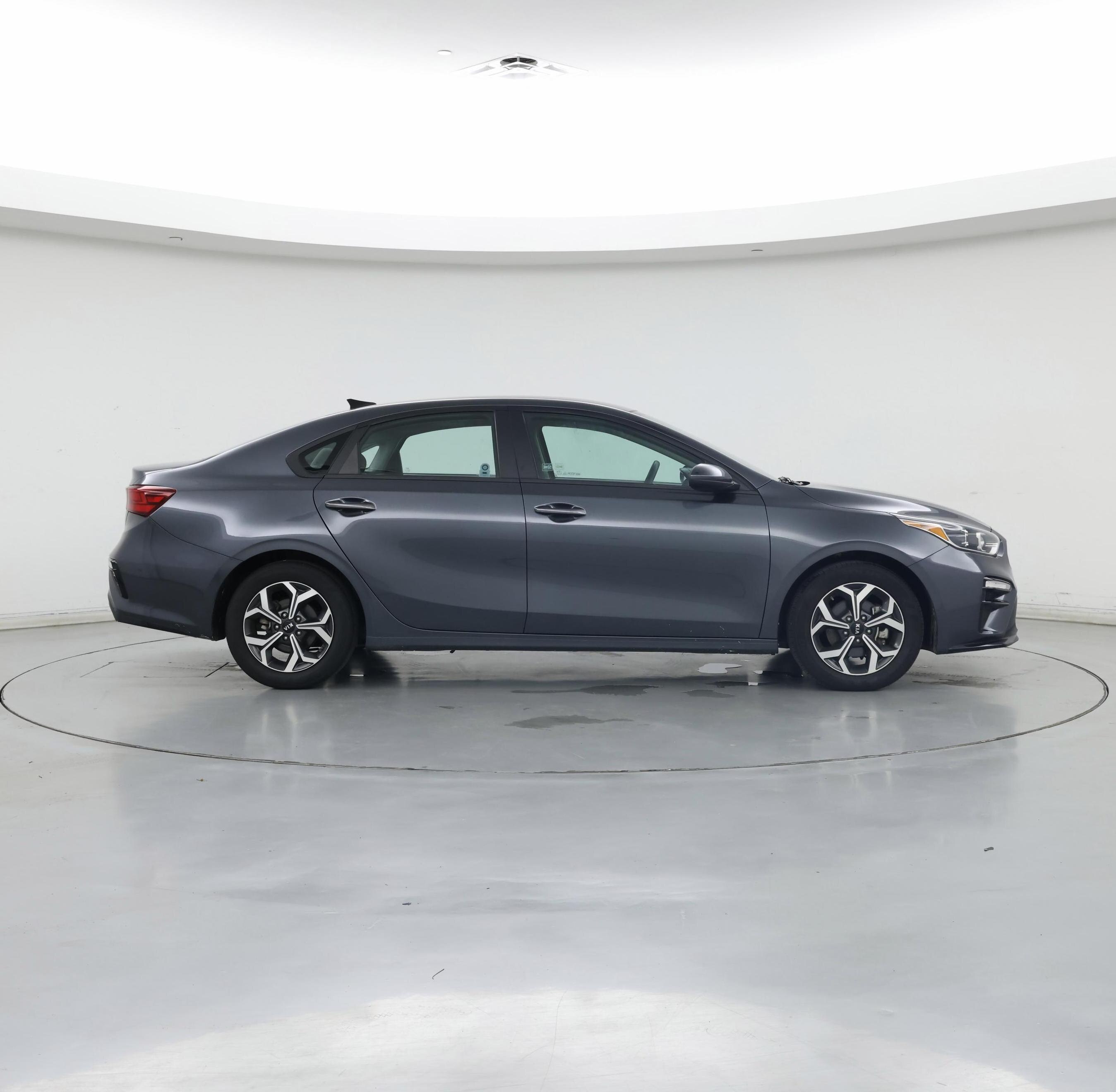 Thumbnail: 2021 Kia Forte - 7