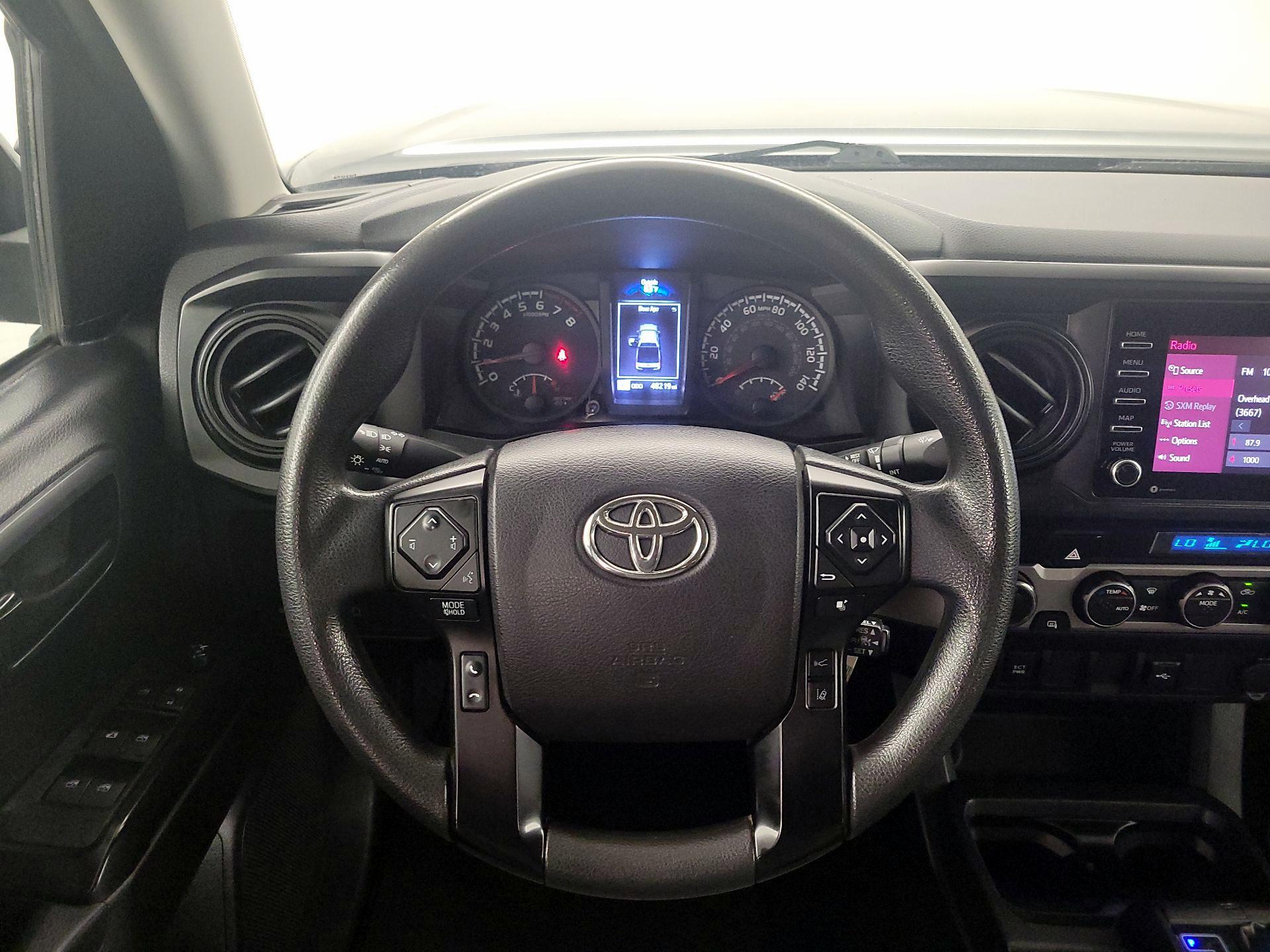 Thumbnail: 2021 Toyota Tacoma - 10