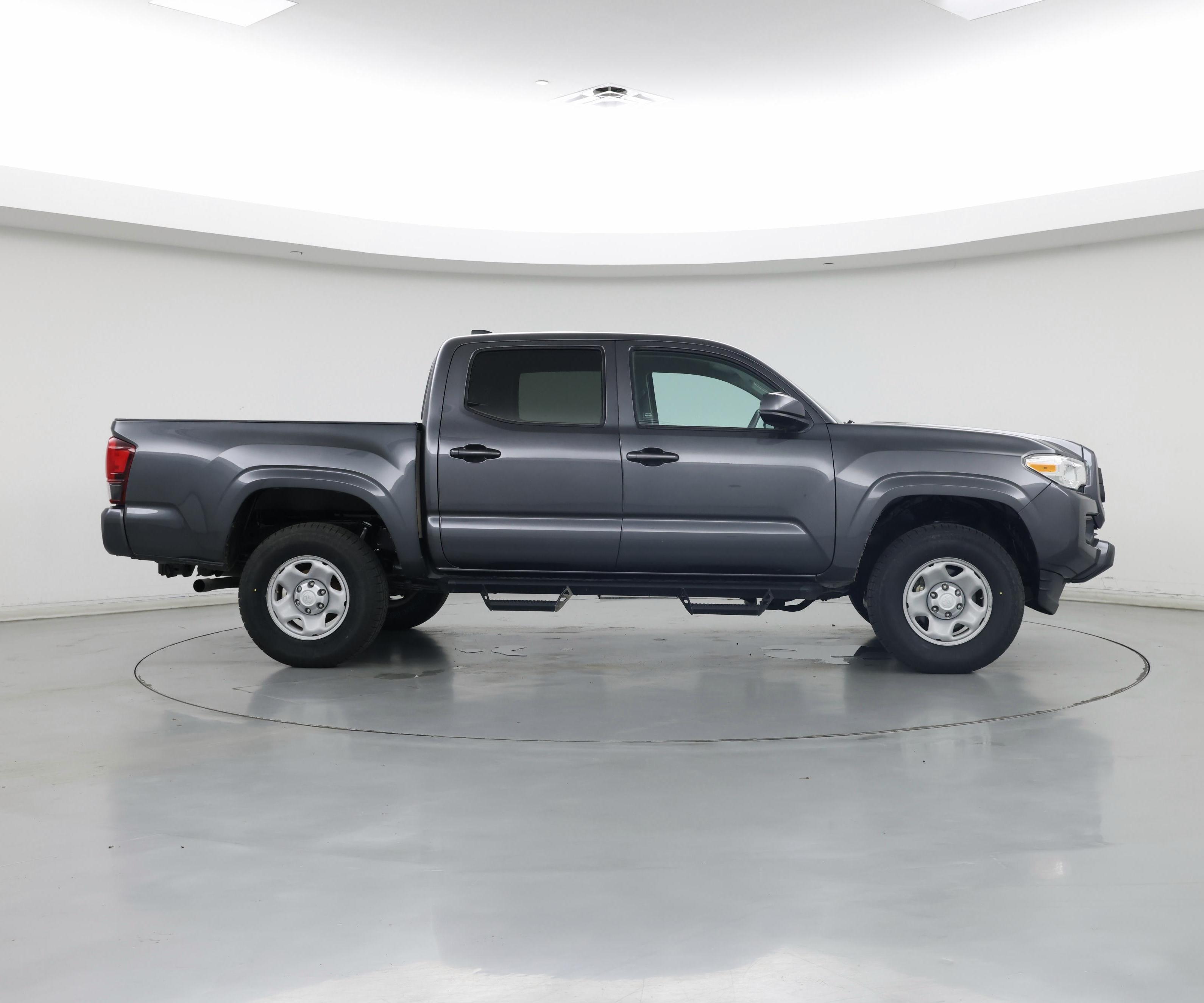 Thumbnail: 2021 Toyota Tacoma - 7